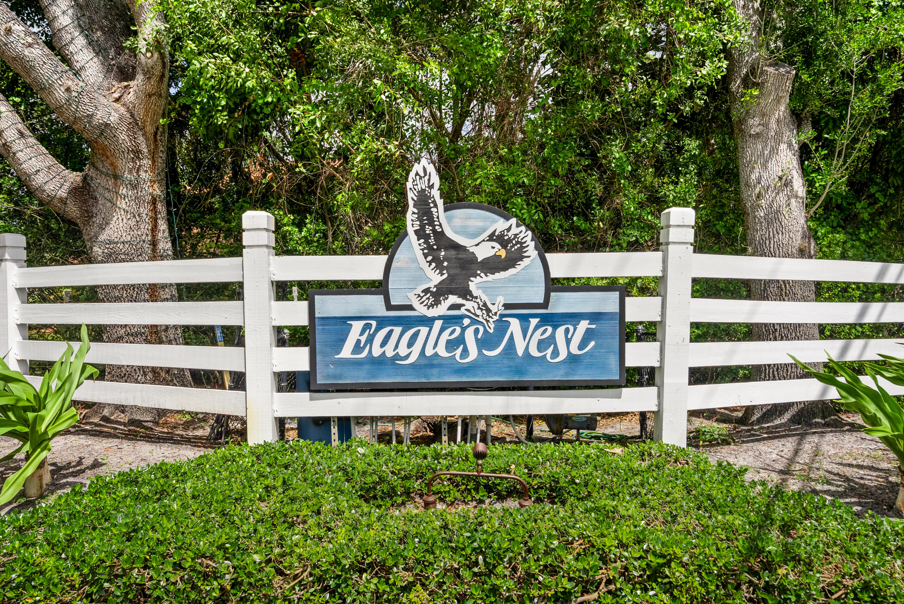 18815 S Golden Hawk Trail