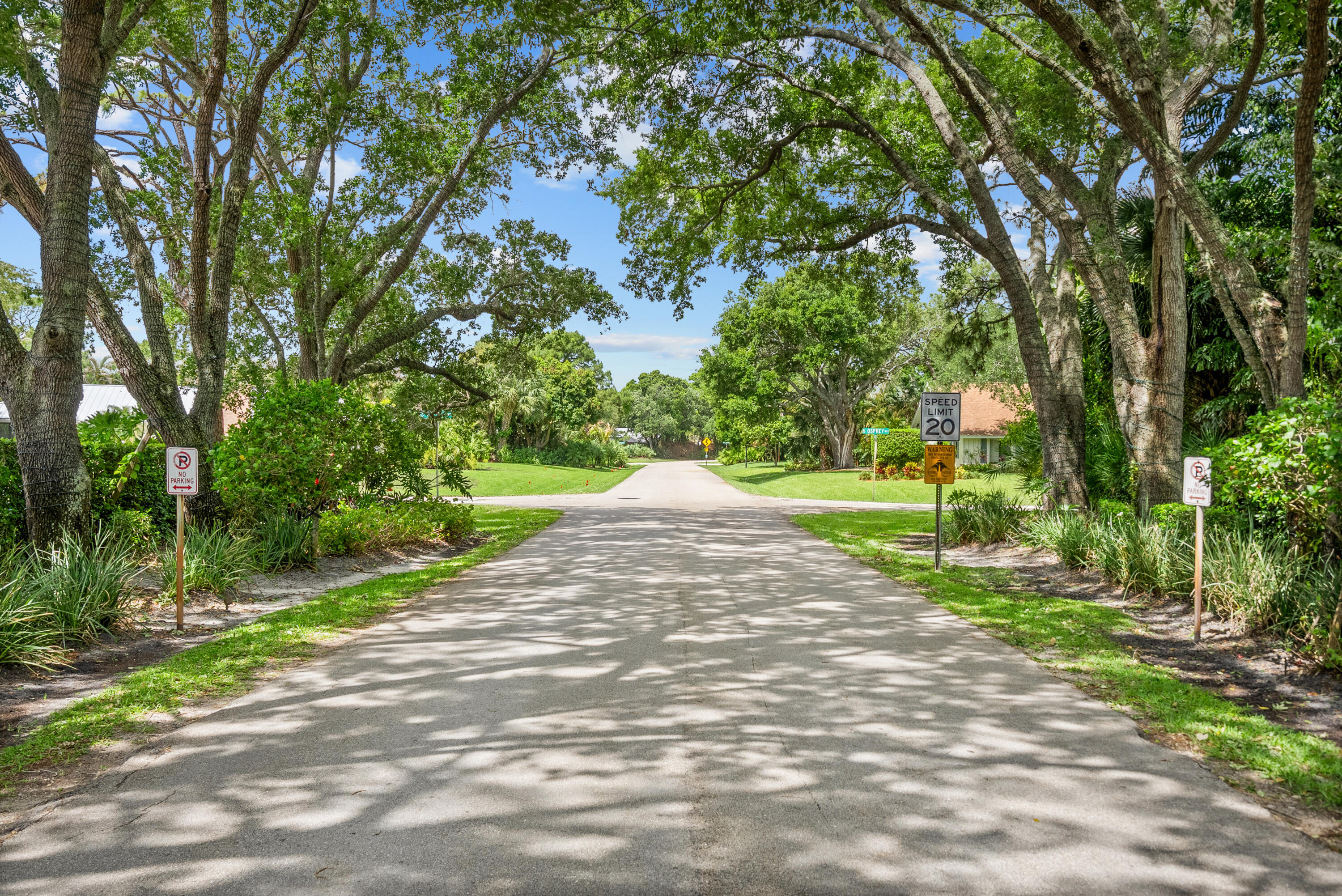 18815 S Golden Hawk Trail