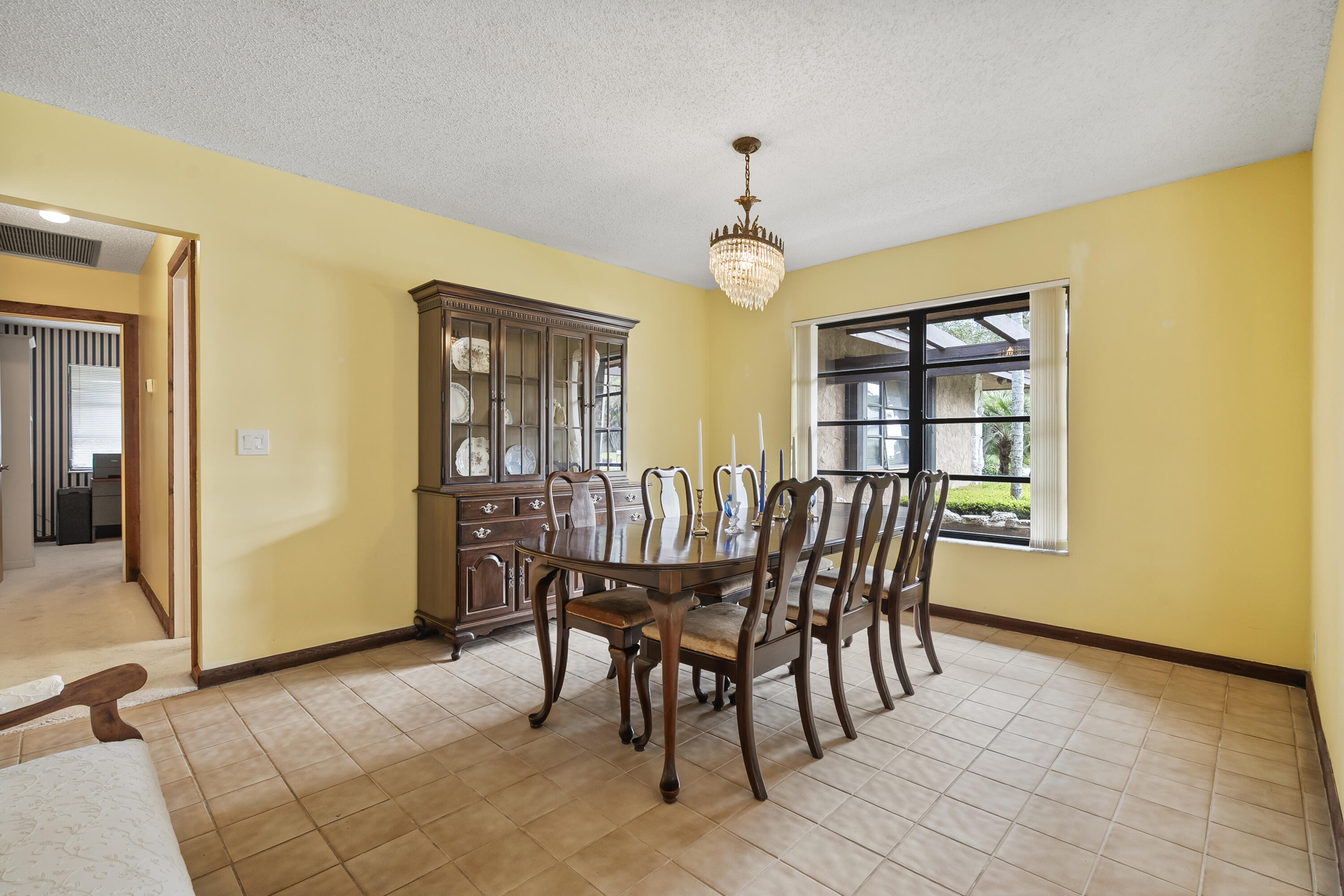 18815 S Golden Hawk Trail