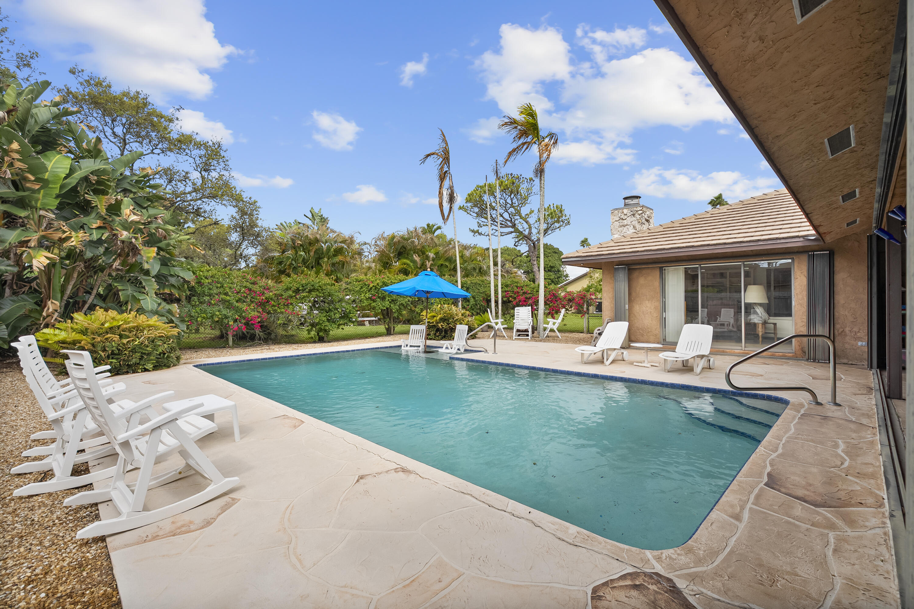 18815 S Golden Hawk Trail