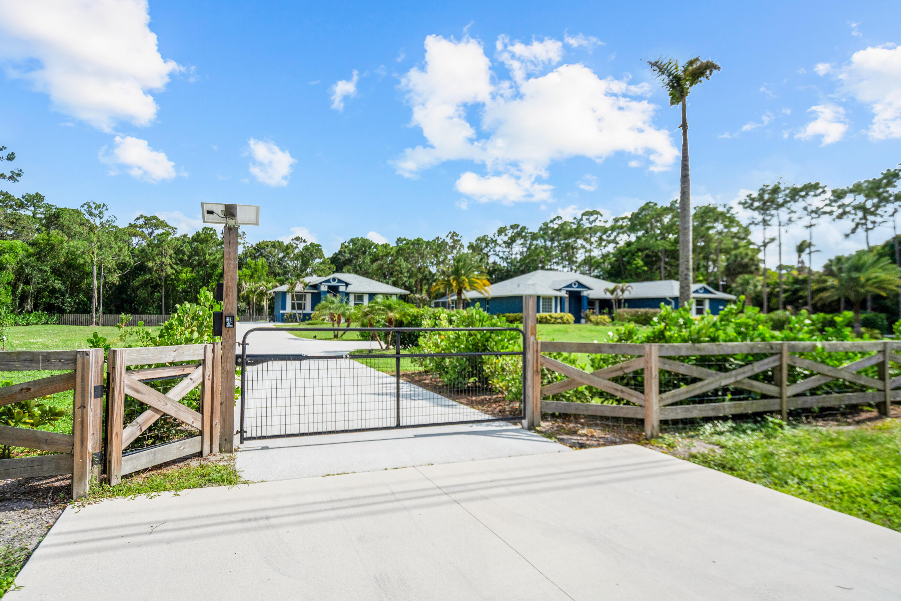 11354 Sandy Run, Farms