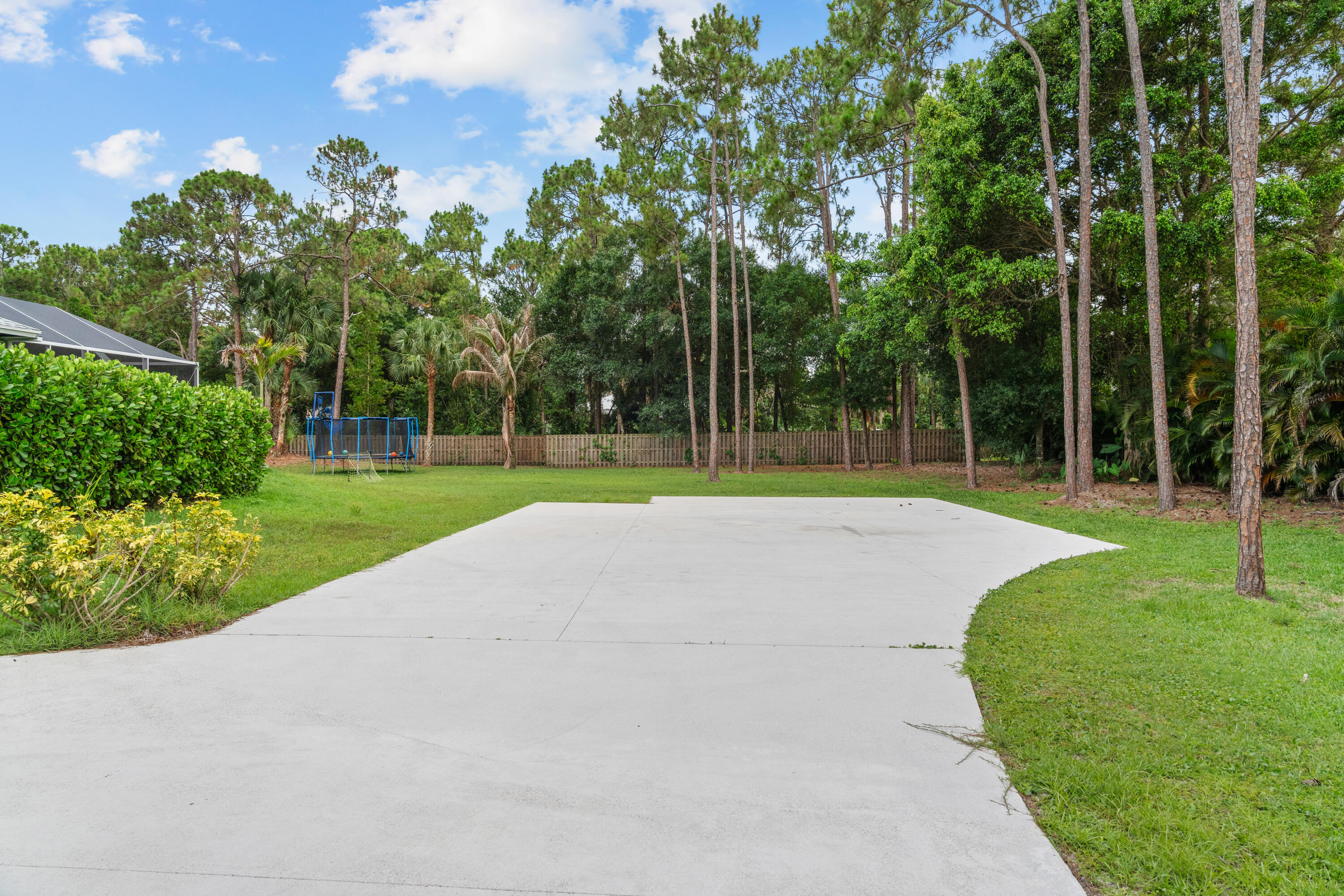 11354 Sandy Run, Farms