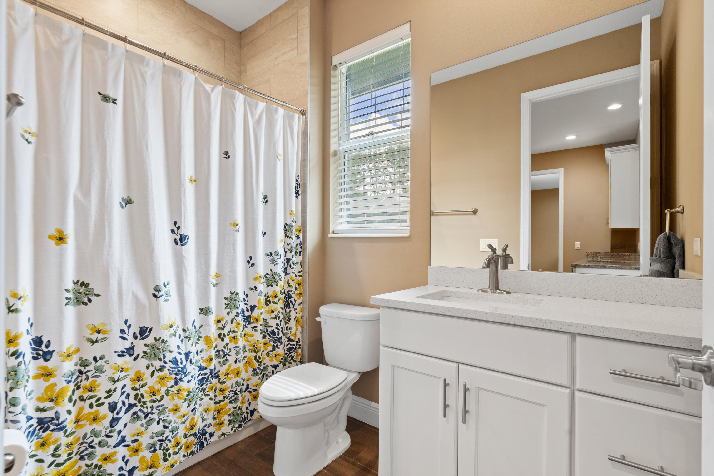 11354 Sandy Run, Farms