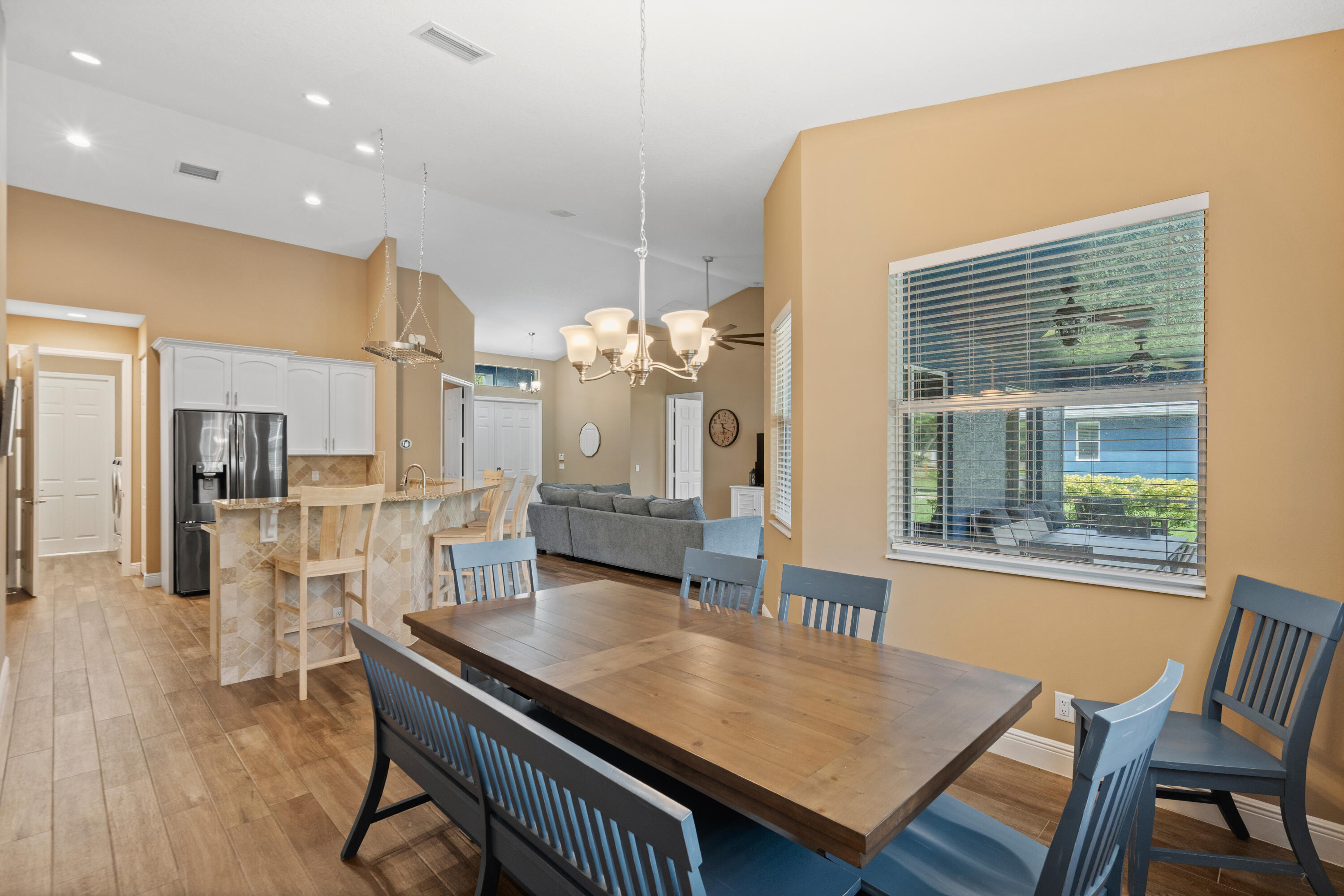 11354 Sandy Run, Farms