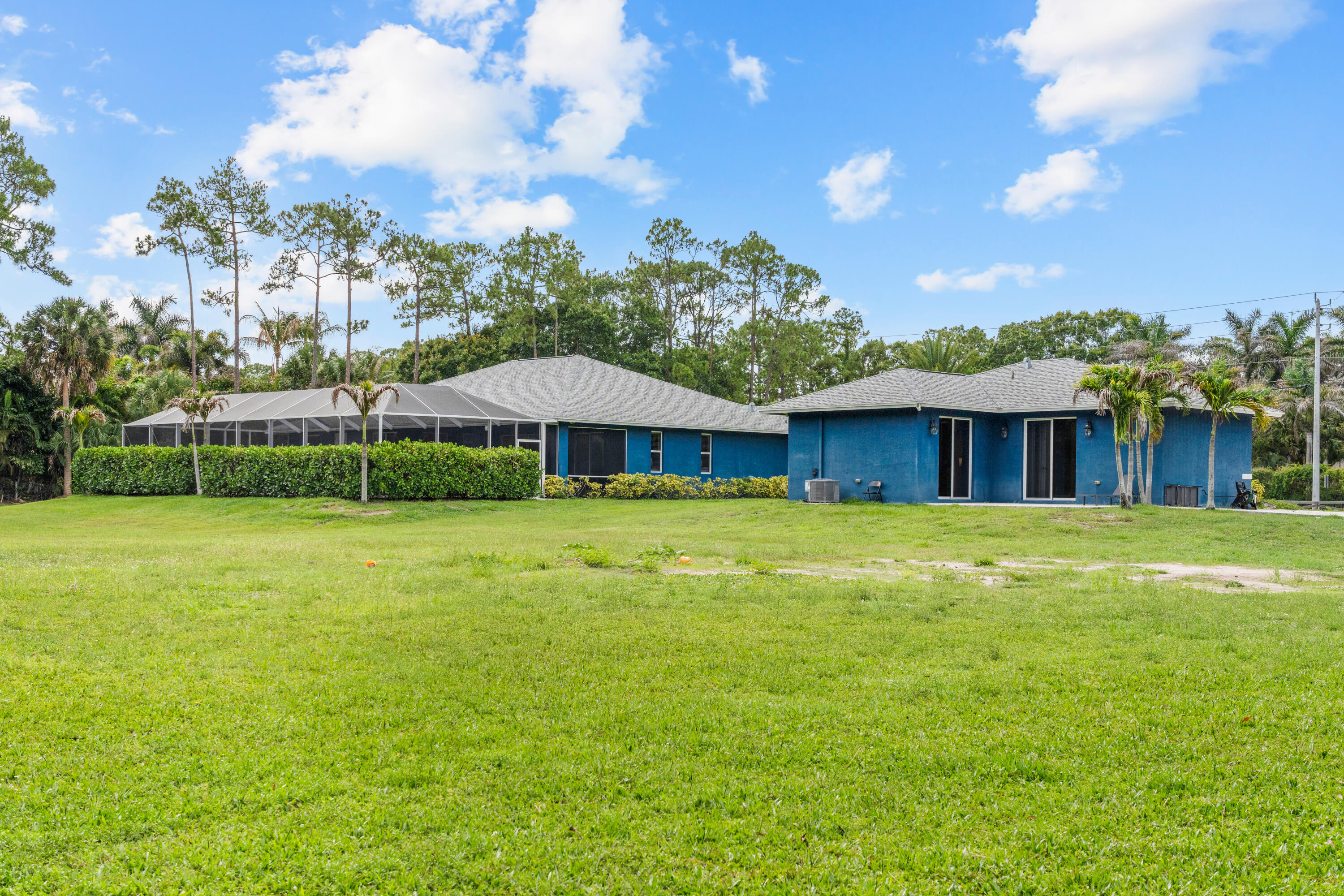11354 Sandy Run, Farms
