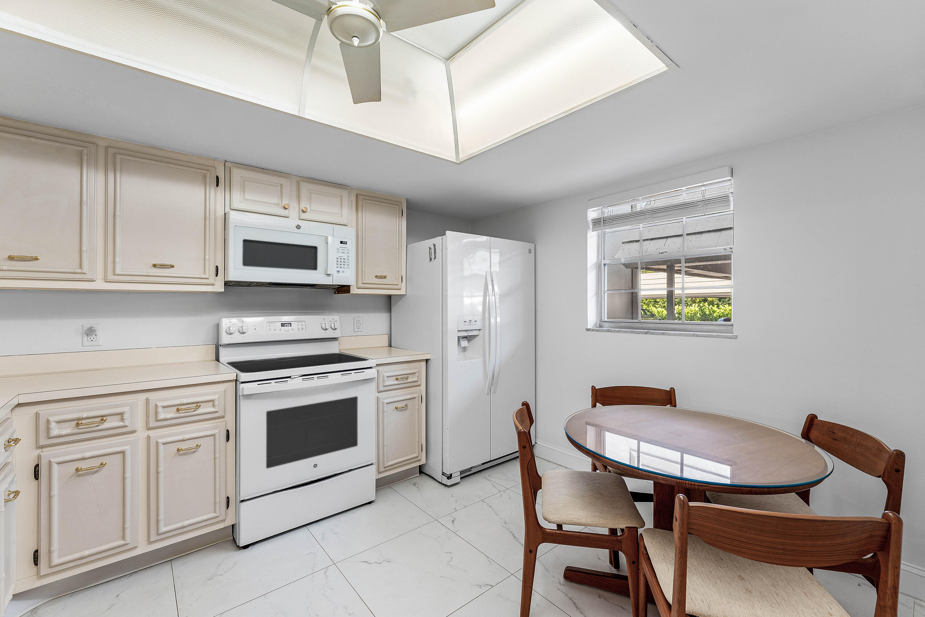 250 JOHN F KENNEDY Drive 107