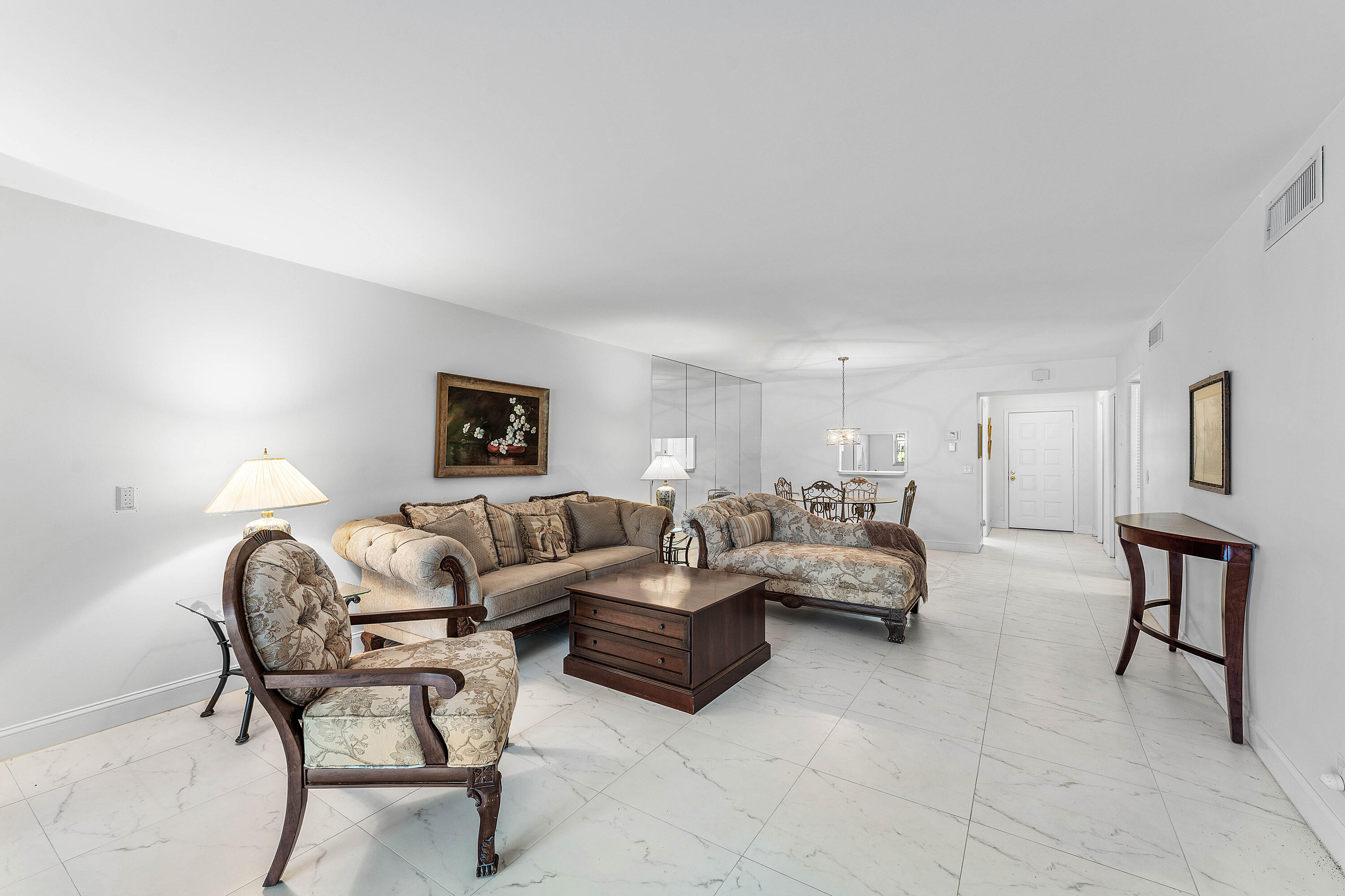 250 JOHN F KENNEDY Drive 107