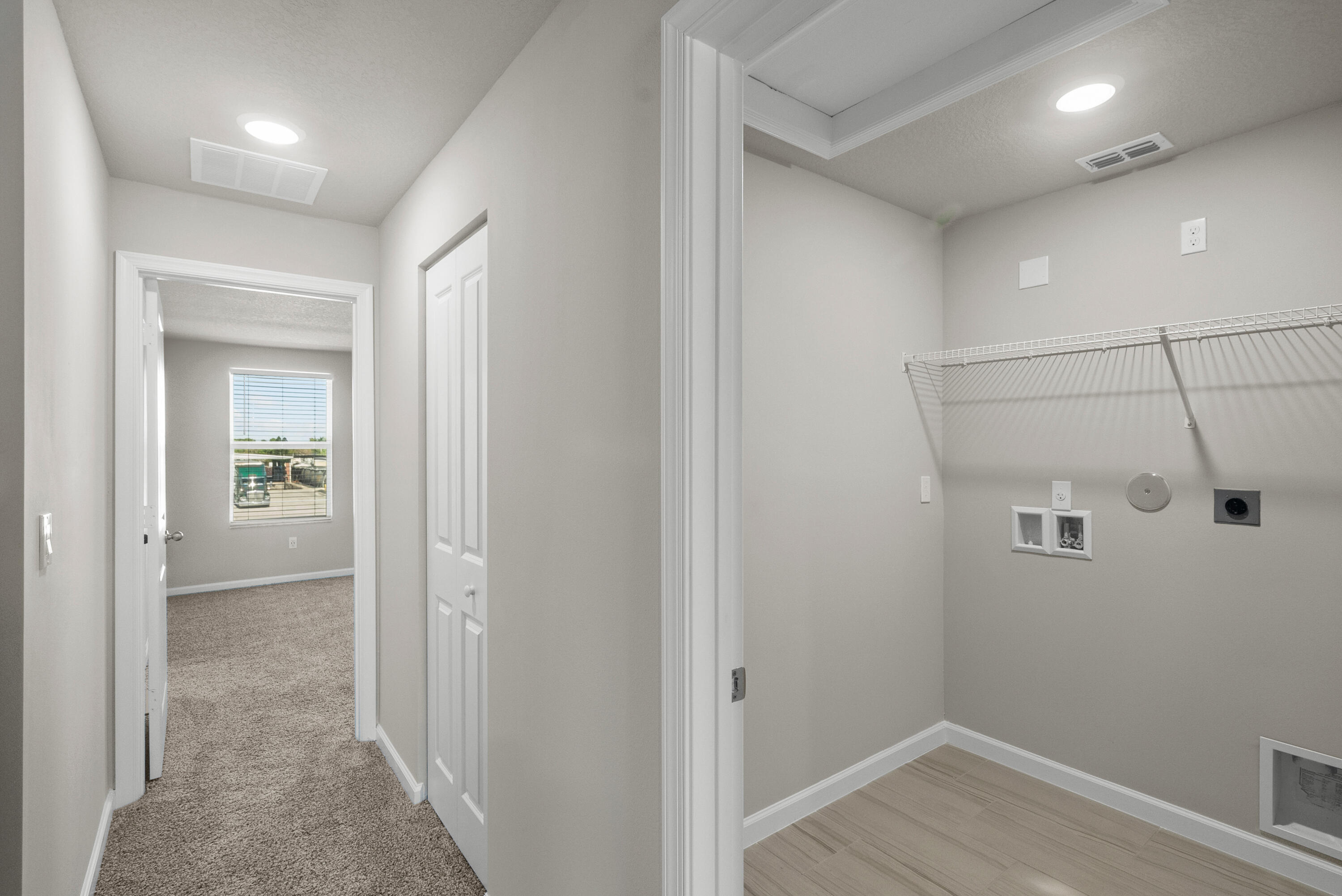 5622 SE Edgewater Circle