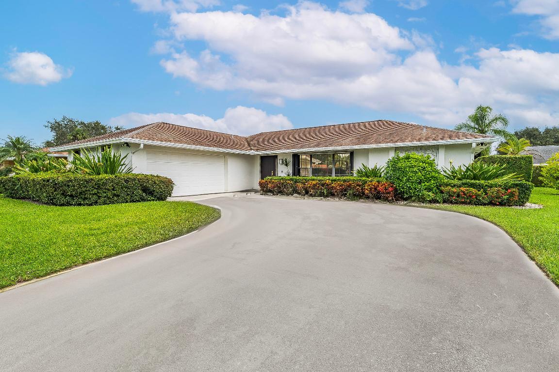 11942 Hemlock Street