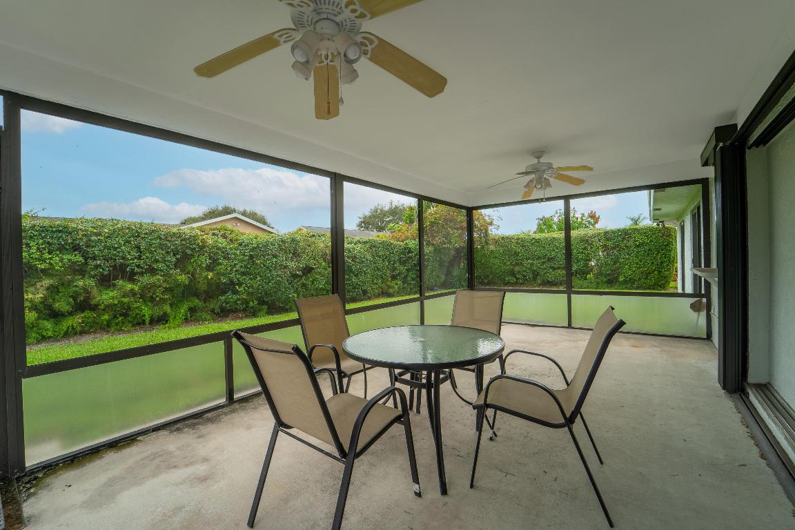 11942 Hemlock Street