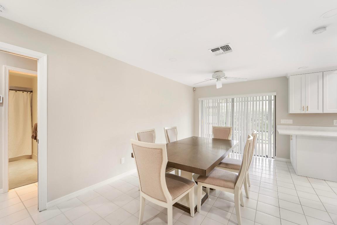 11942 Hemlock Street