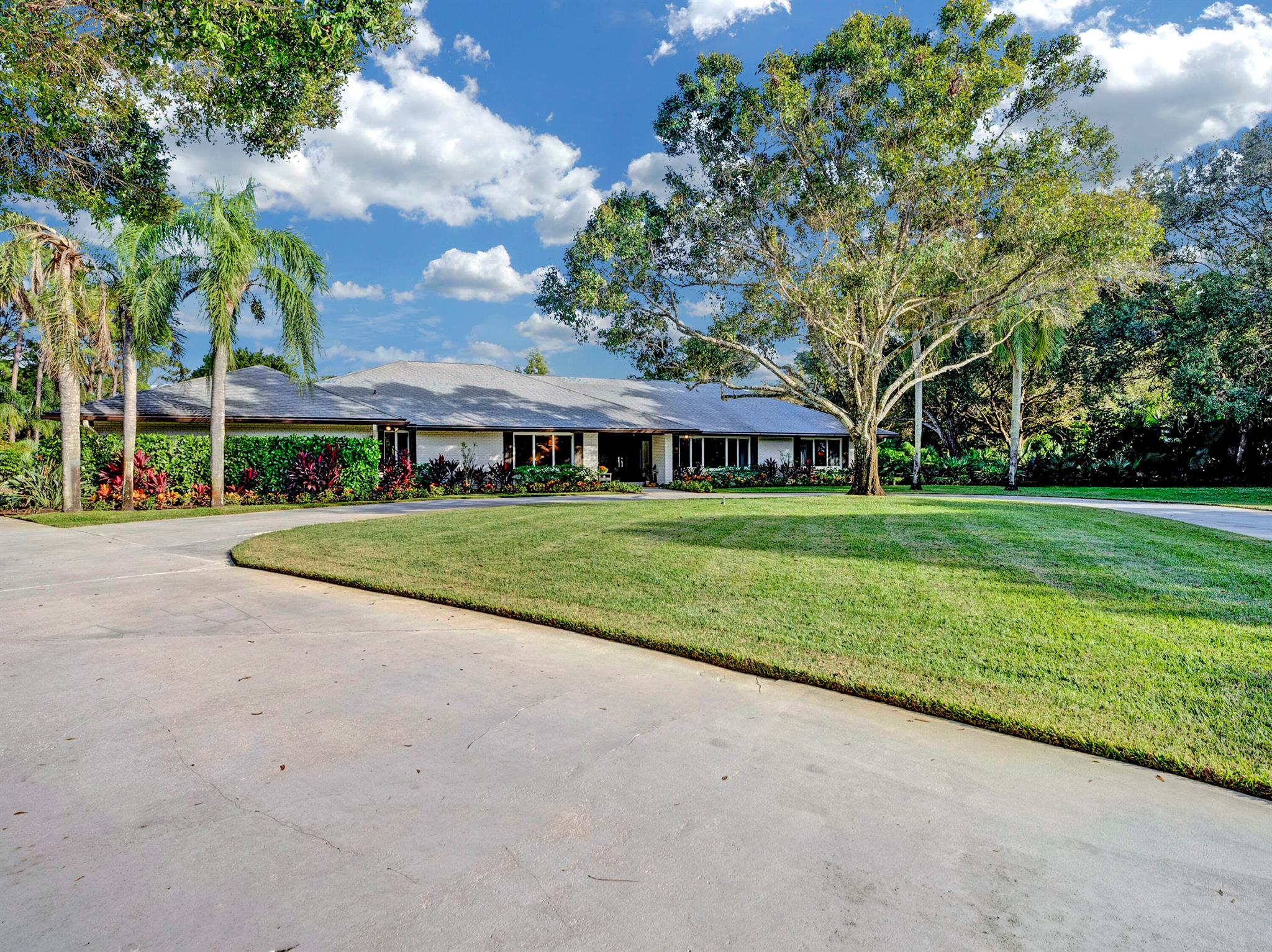 19810 Queenswood Drive