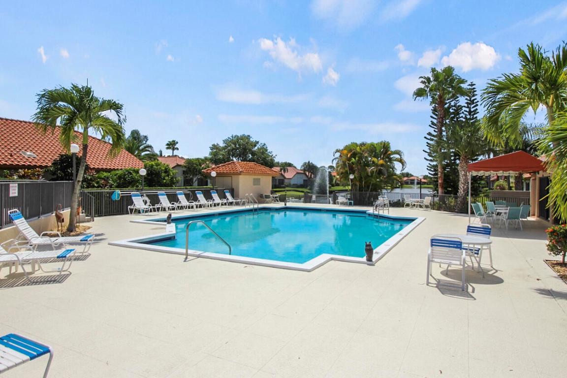 2789 SW Mariposa Circle