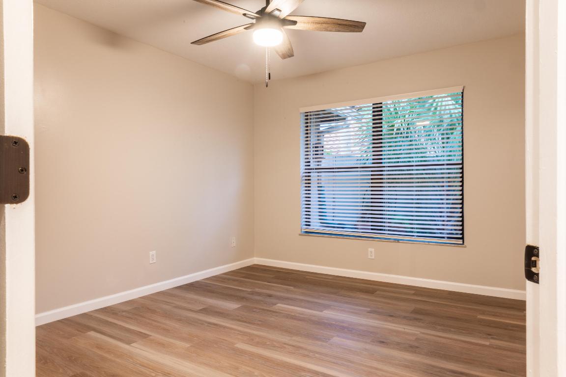 2789 SW Mariposa Circle