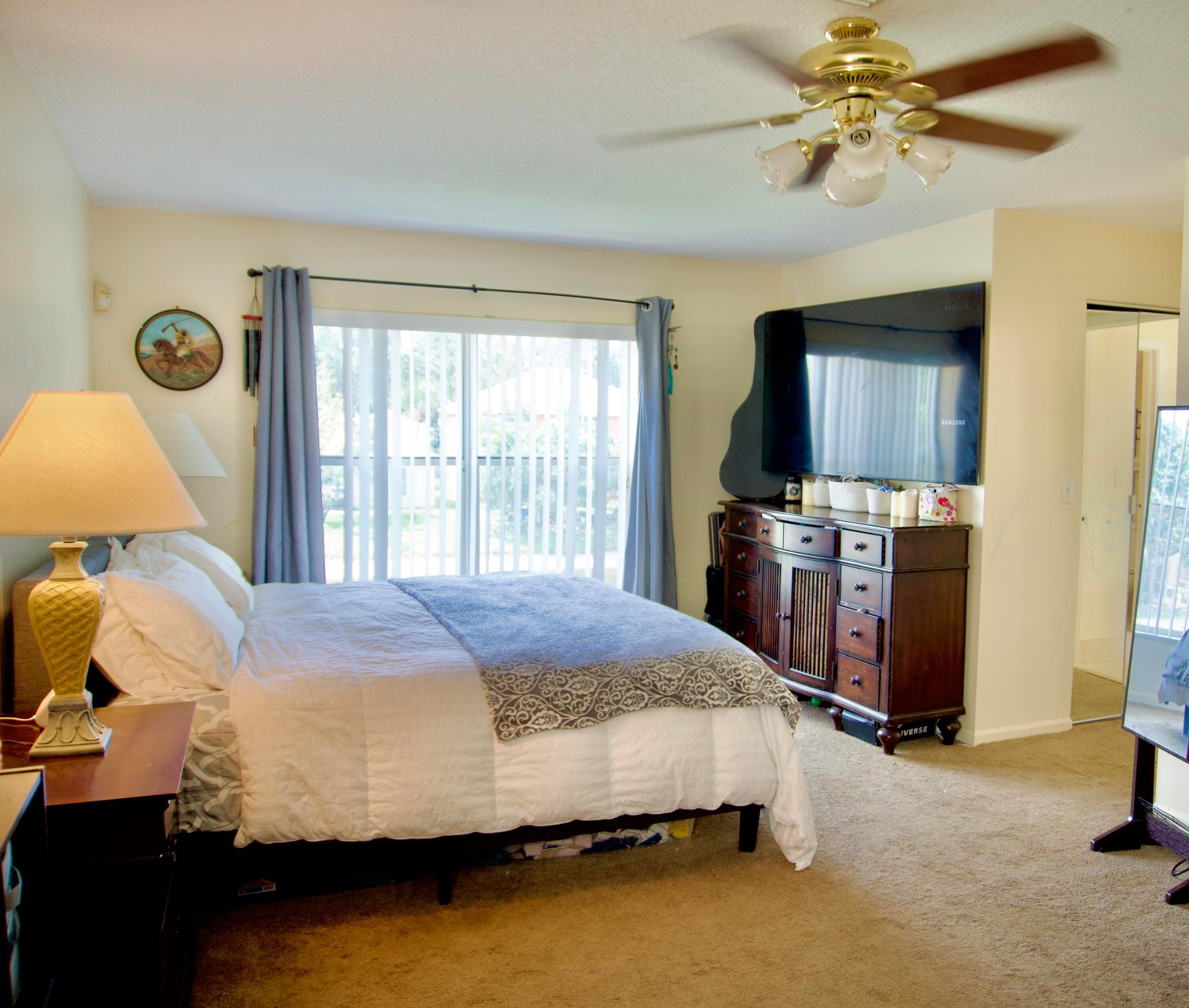 1043 Aspri Way