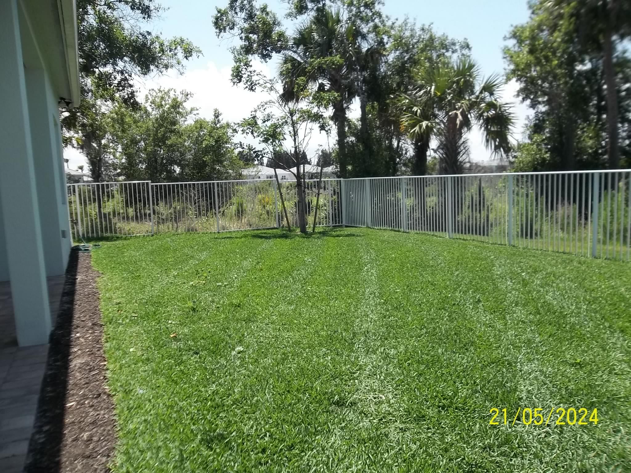 9884 SW Meridian Way