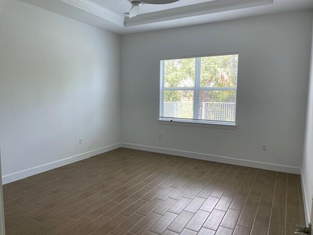 9884 SW Meridian Way