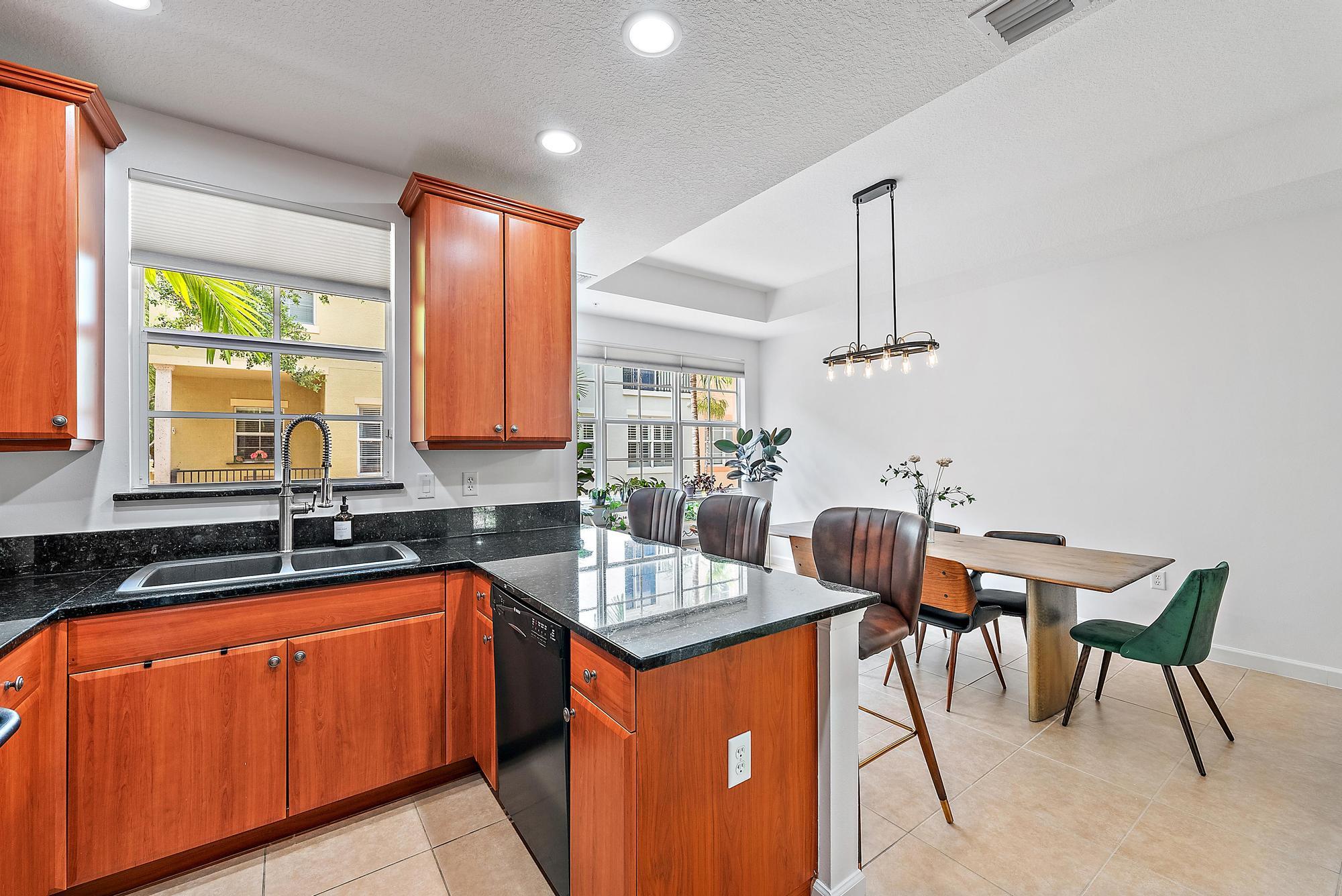 2663 Ravella Lane