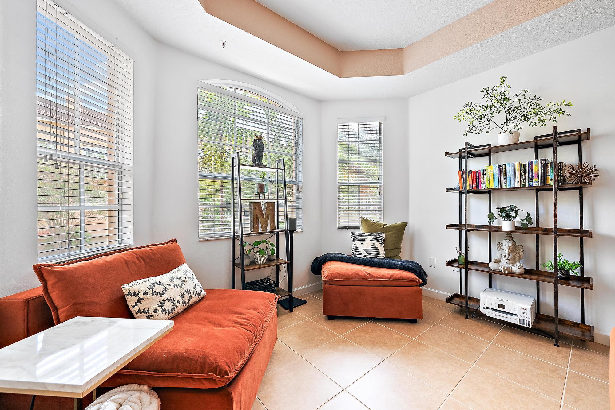 2663 Ravella Lane
