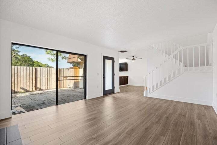 2421 24th Lane