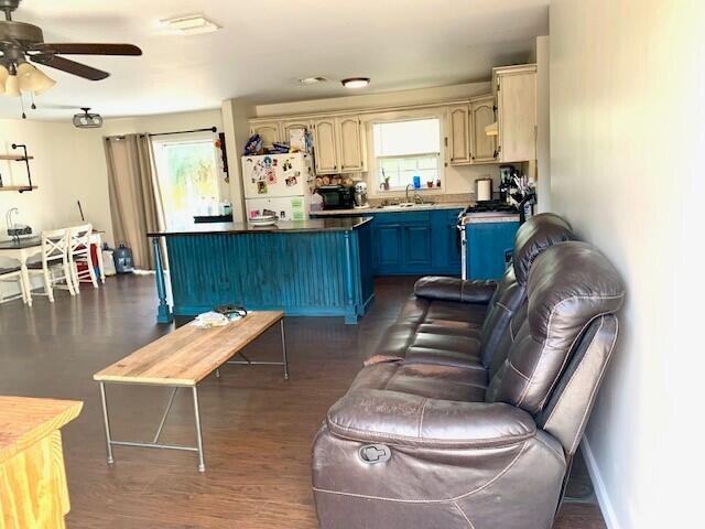 12310 57th Road N