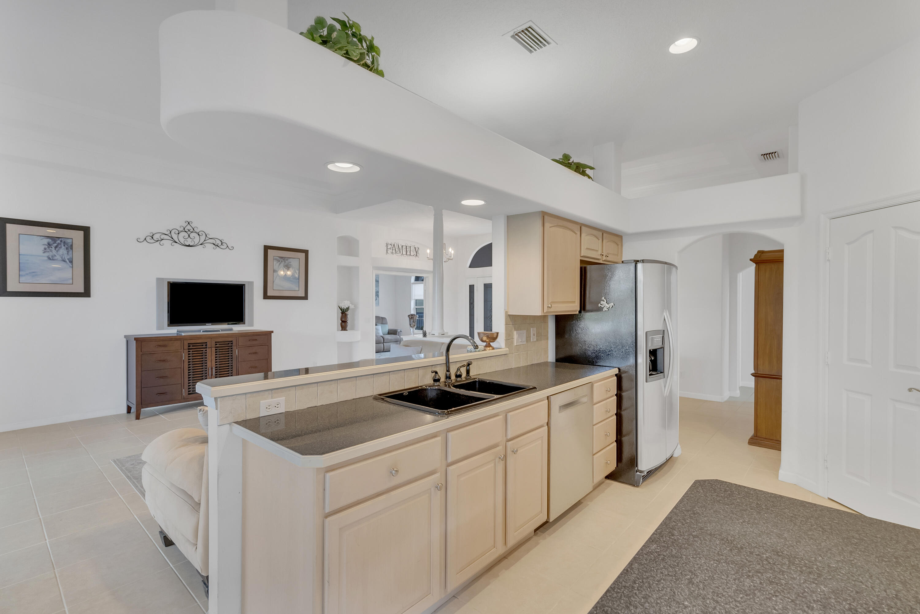 1287 NW Mossy Oak Way