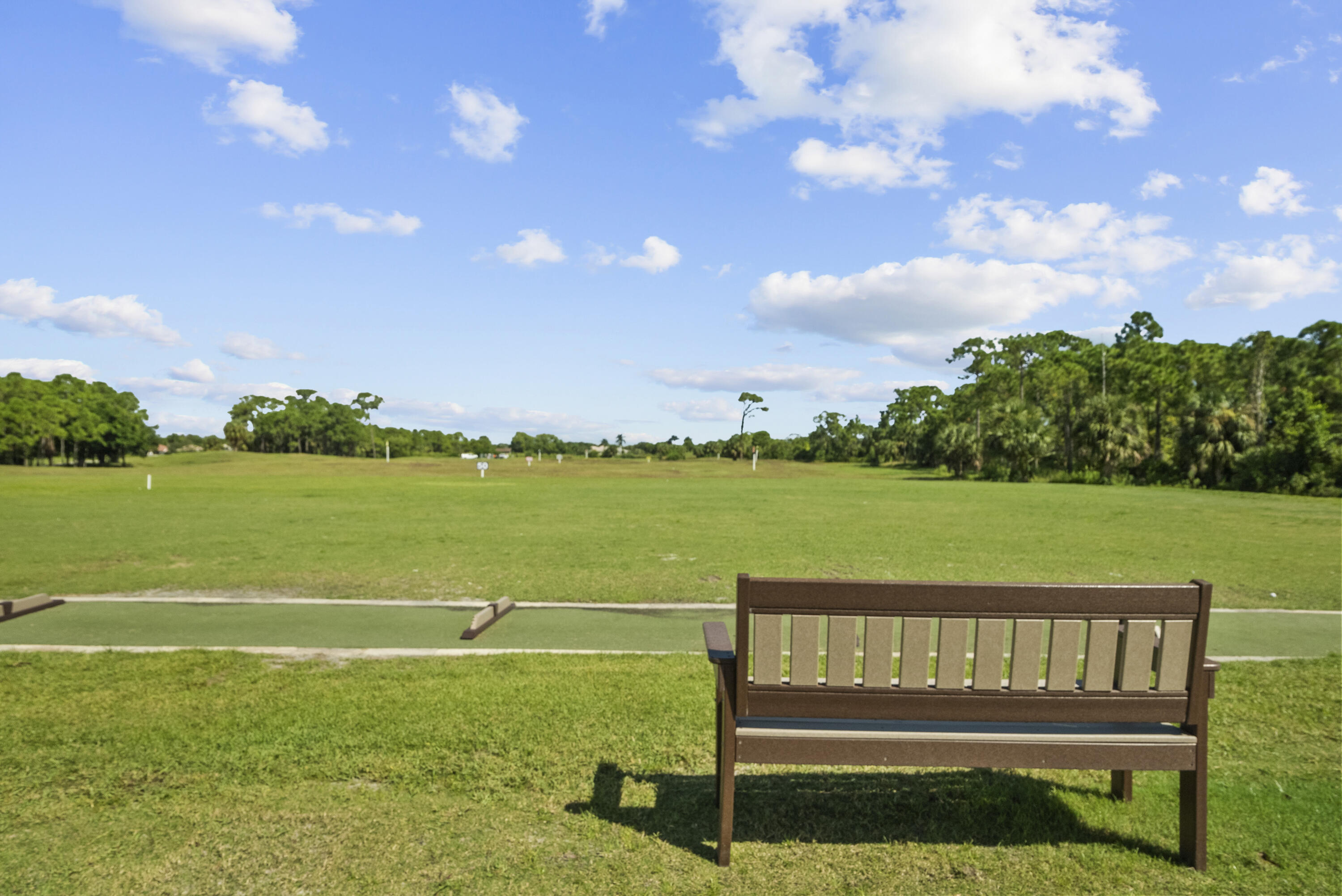 1287 NW Mossy Oak Way