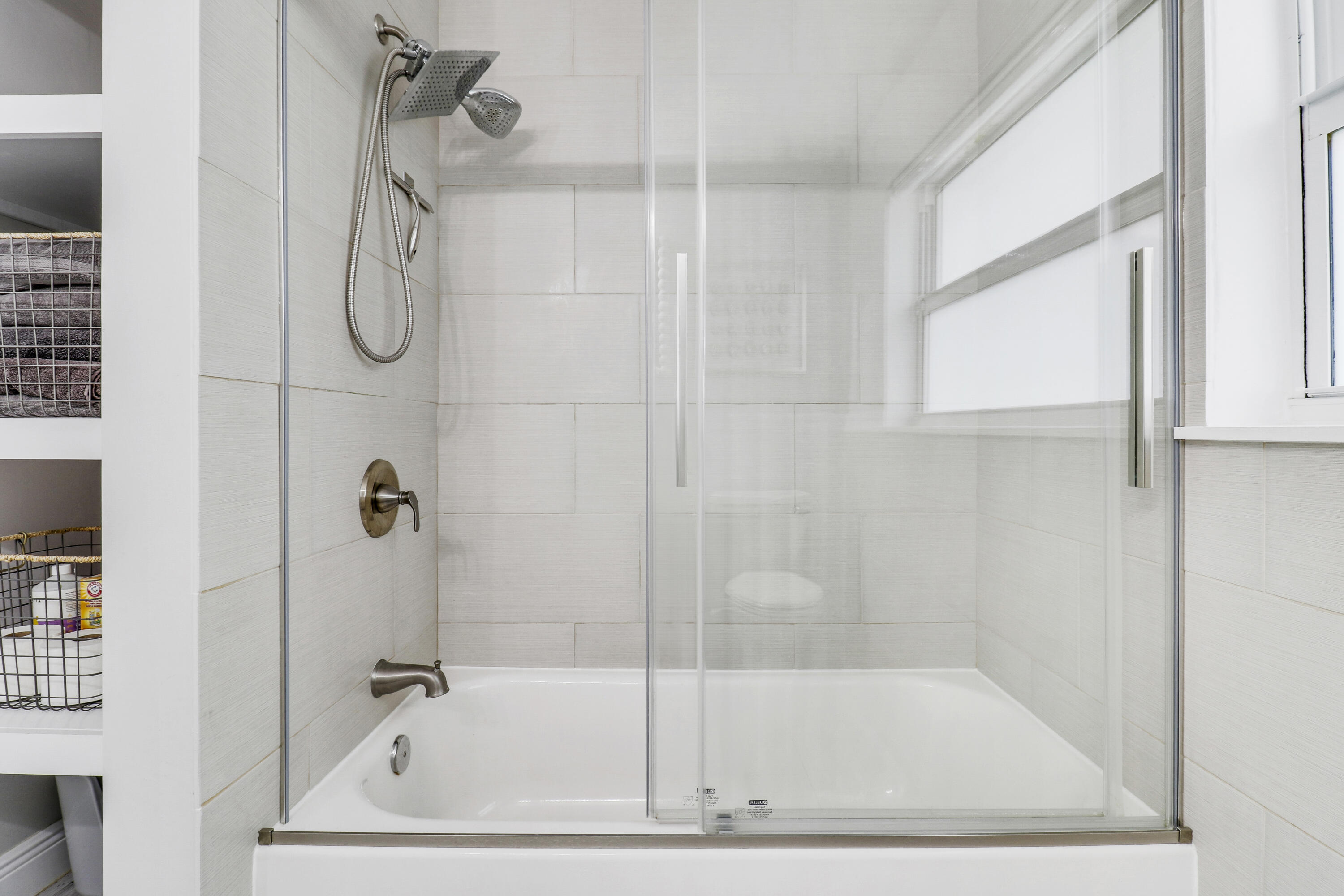 3841 Buttercup Circle S