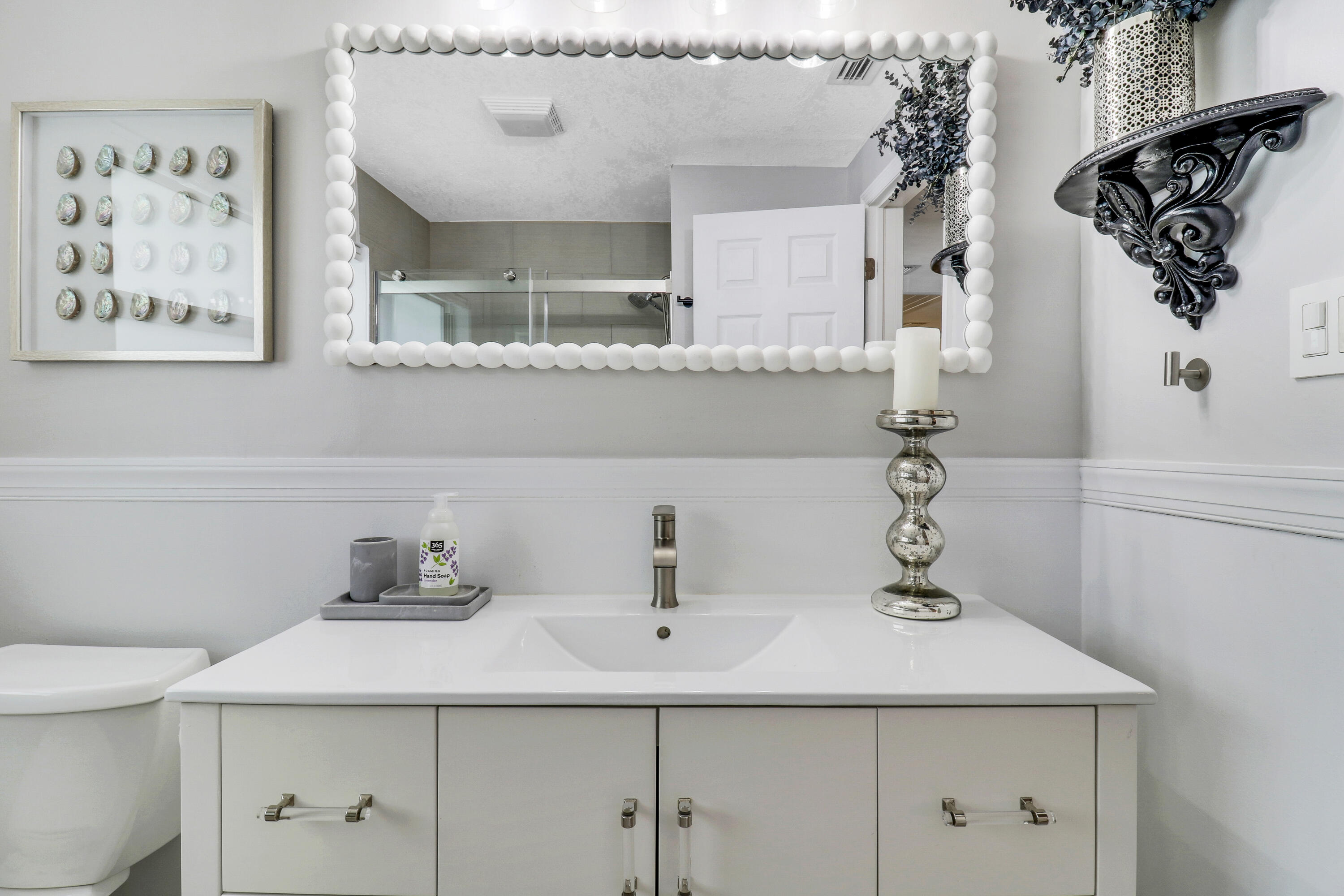 3841 Buttercup Circle S