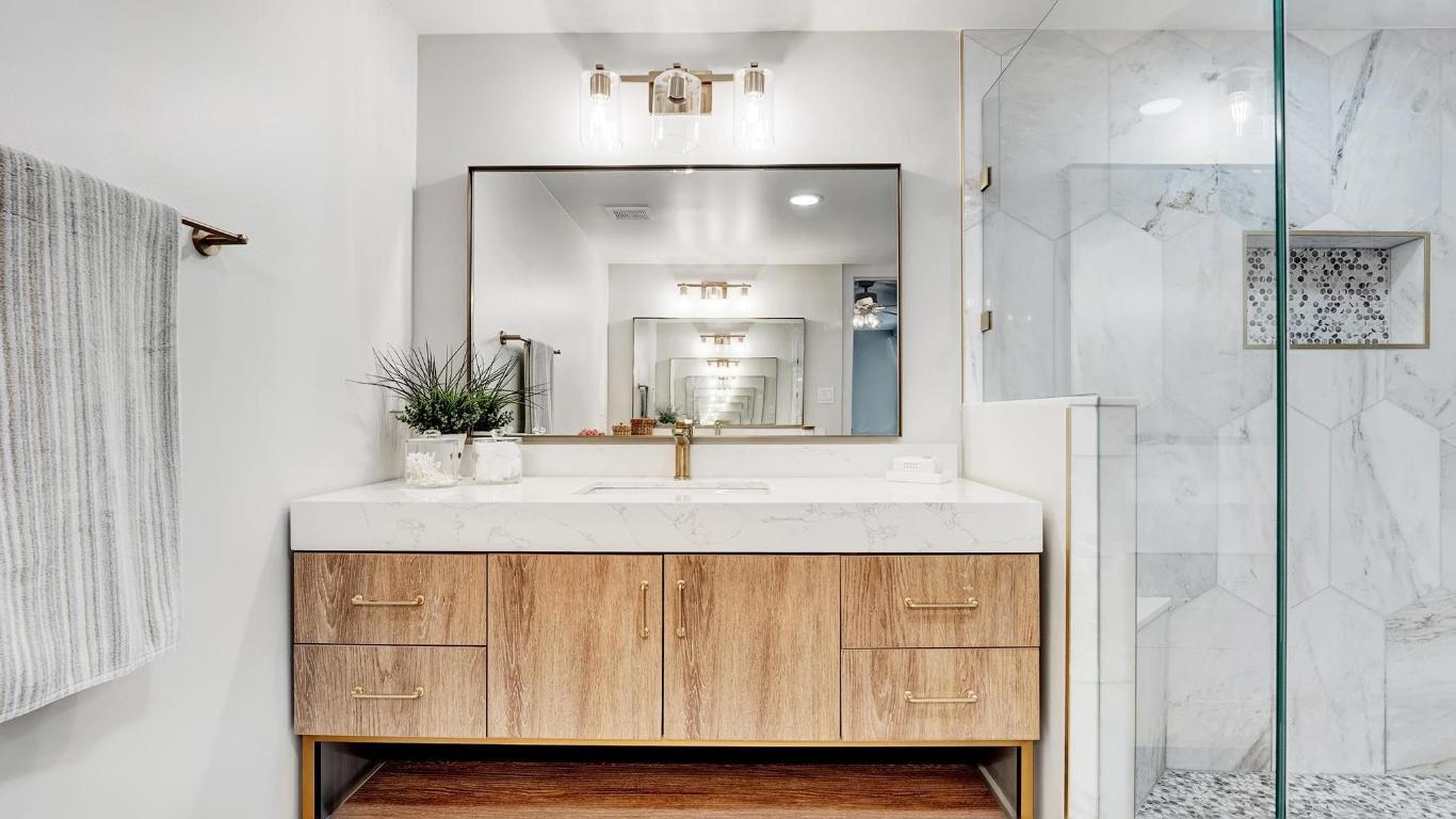 5280 N Ocean Drive 3f