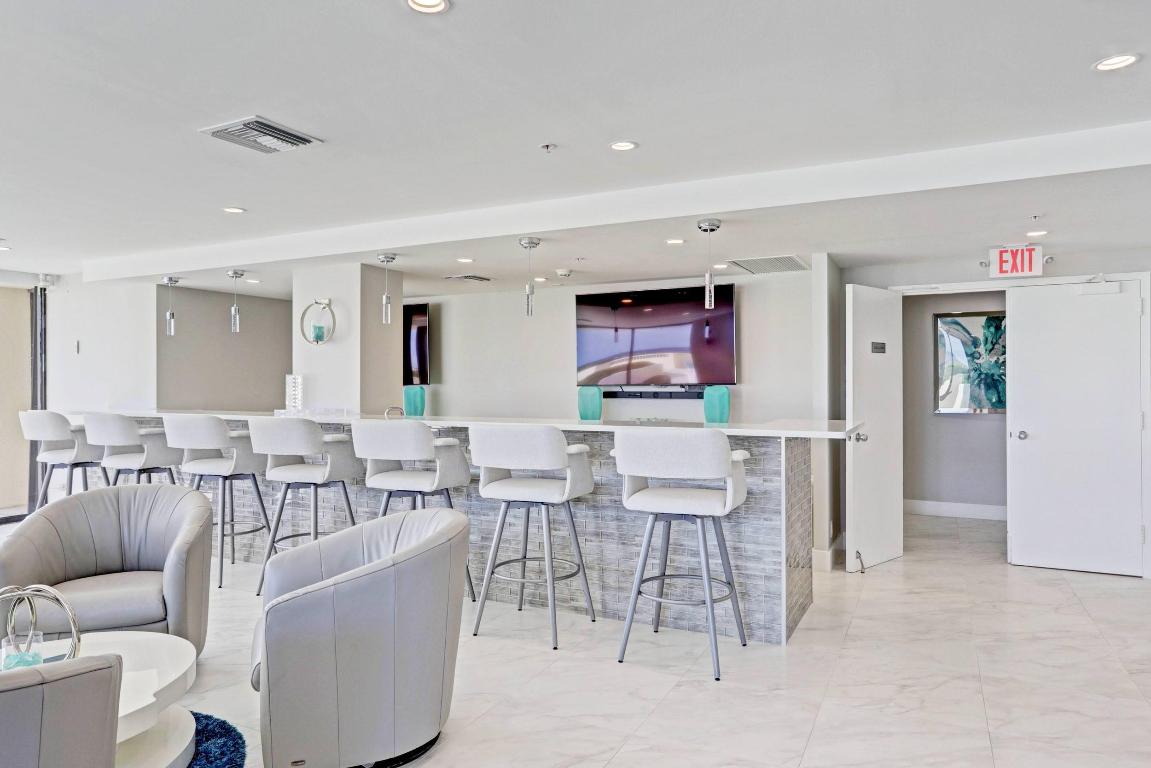 5280 N Ocean Drive 3f