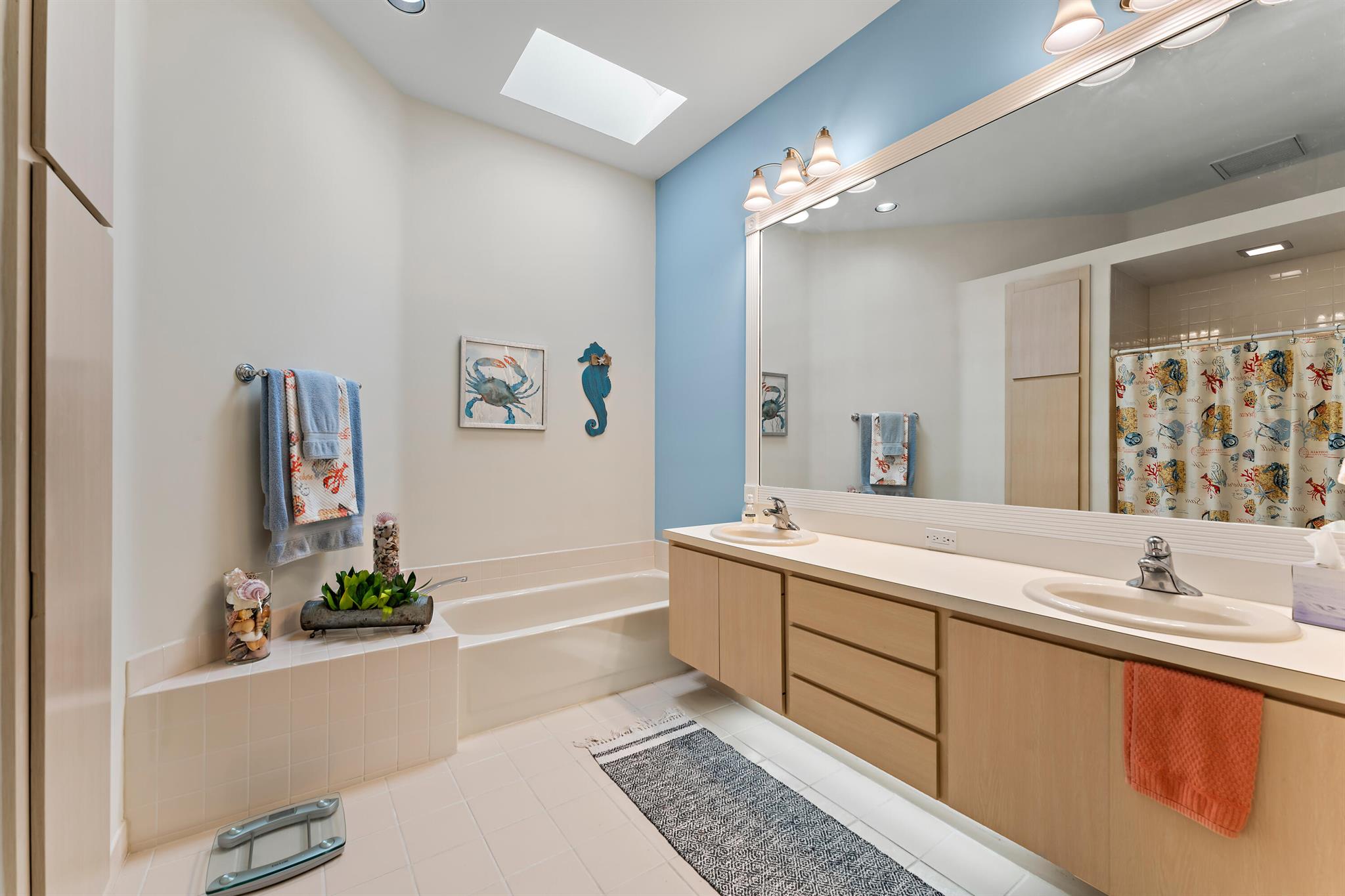 7516 SE Marsh Fern Lane