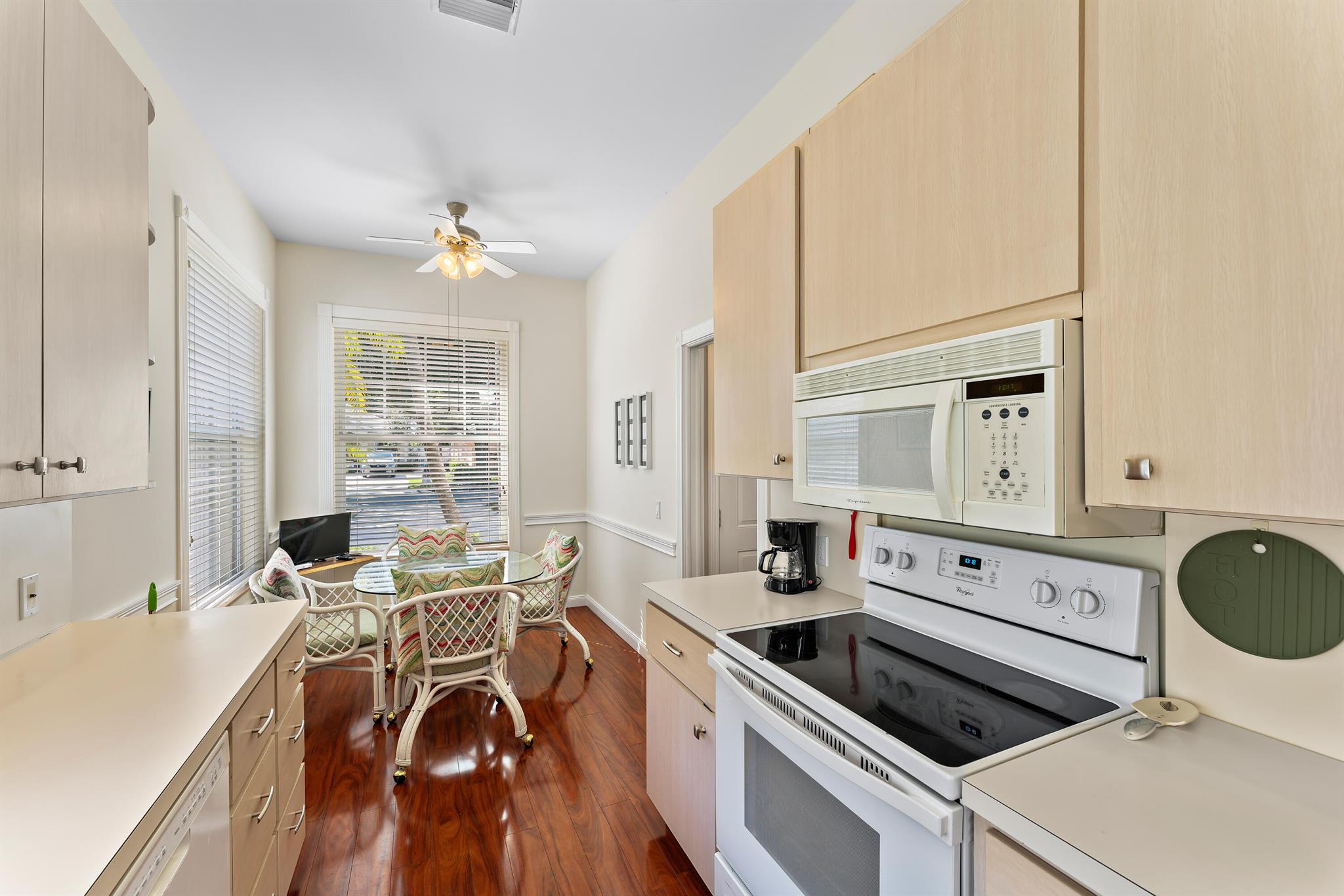 7516 SE Marsh Fern Lane