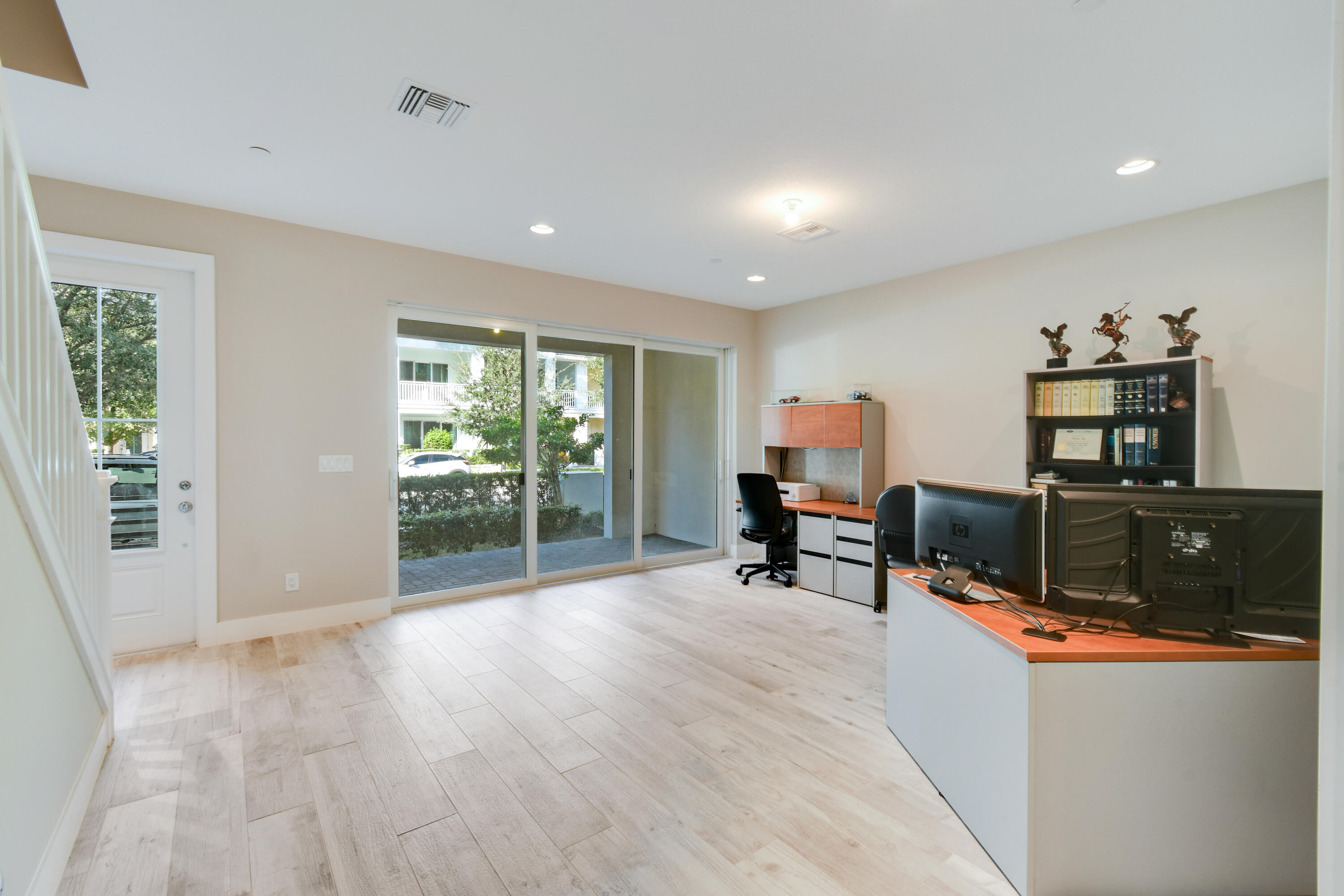 5218 Beckman Terrace