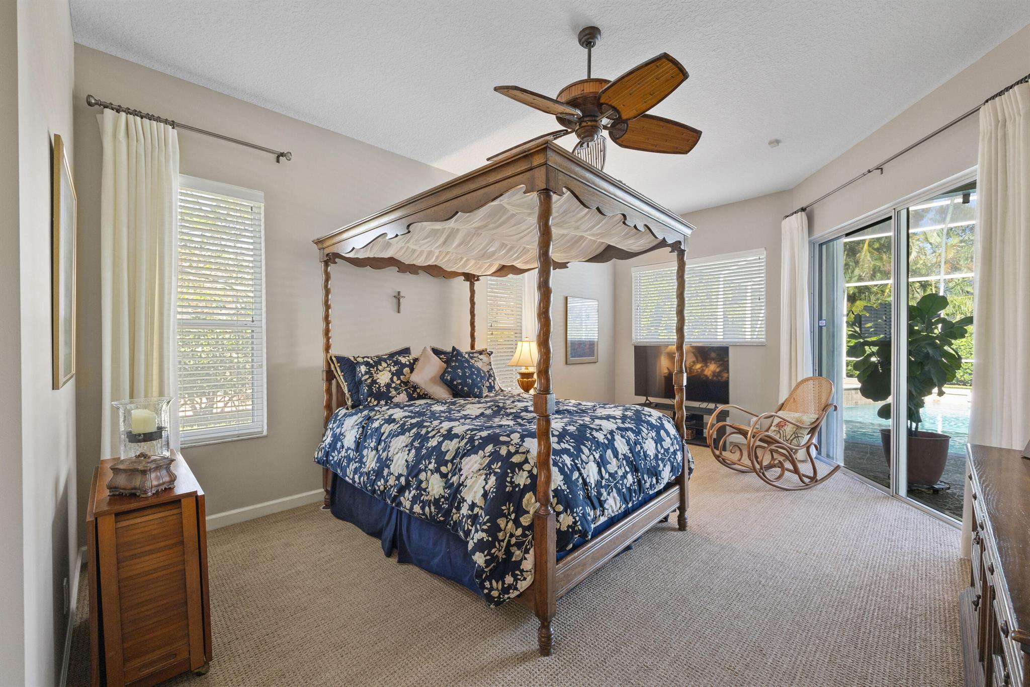 19077 SE Loxahatchee River Road