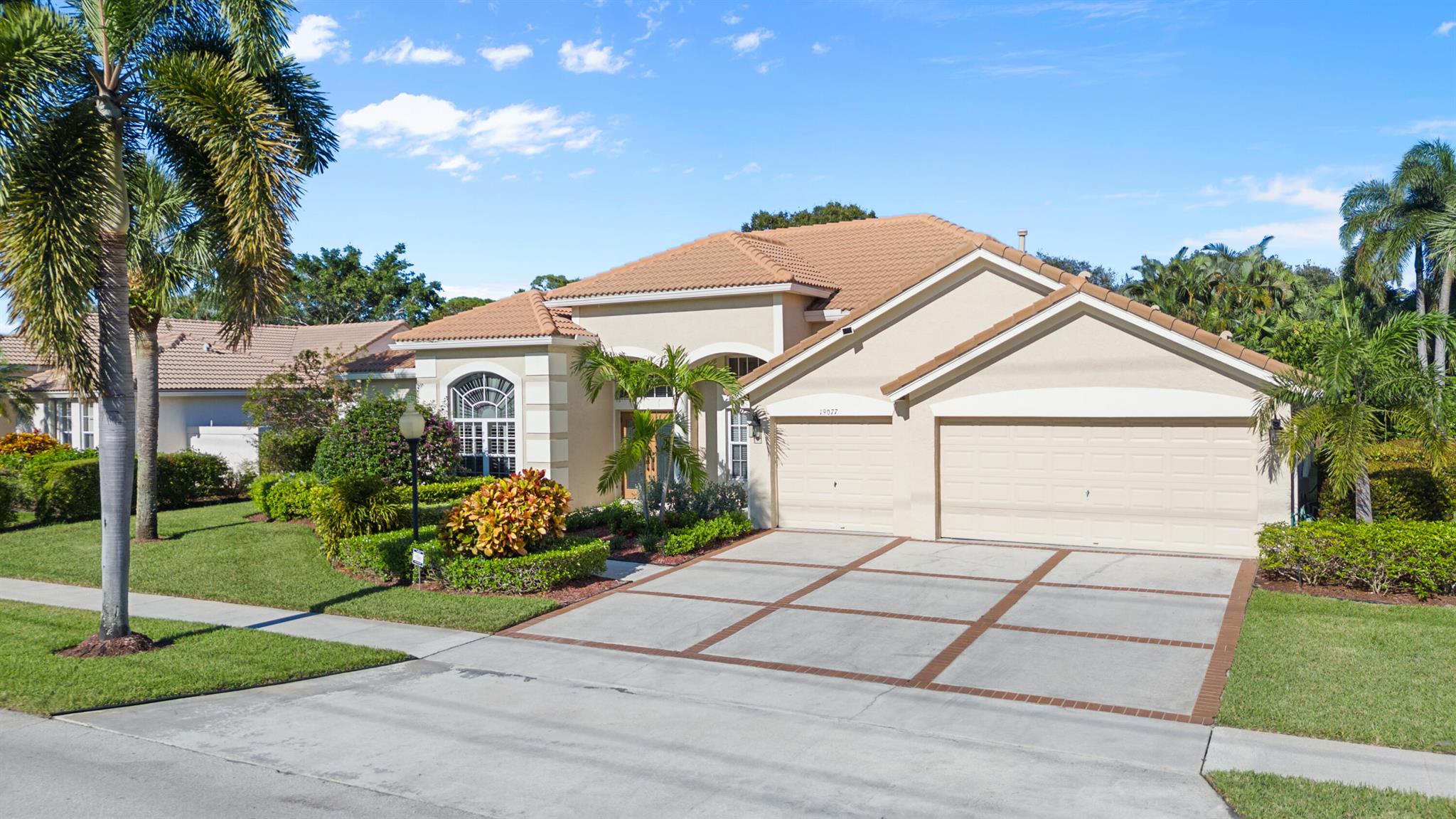19077 SE Loxahatchee River Road