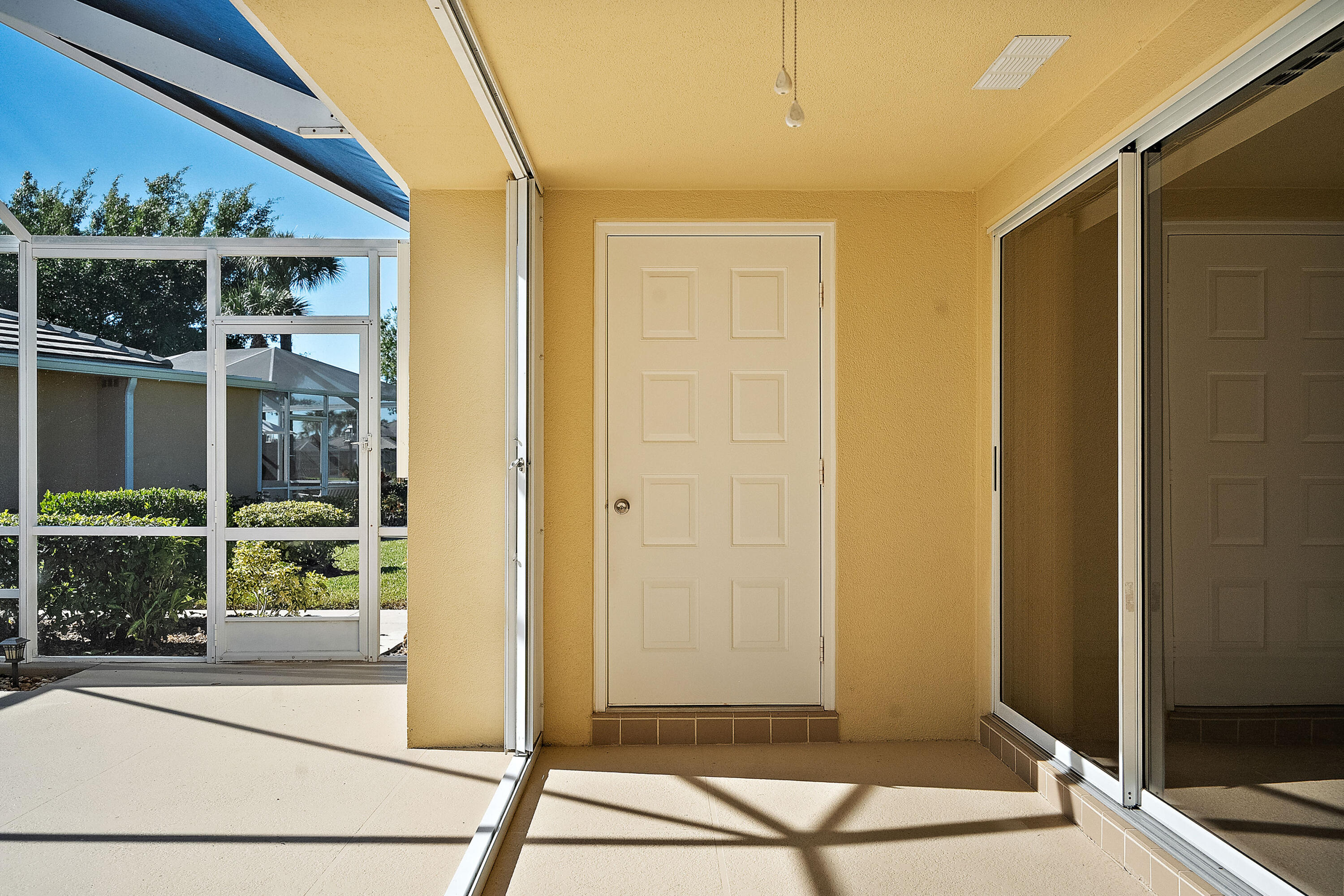 1226 NW Sun Terrace Circle D