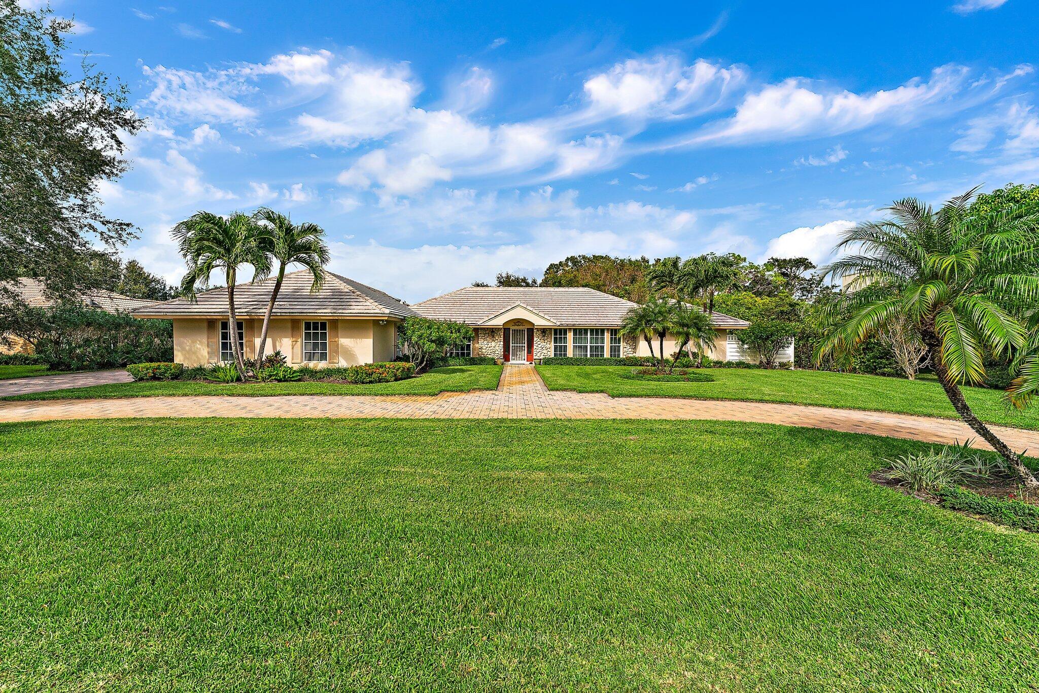 138 SE Turtle Creek Drive