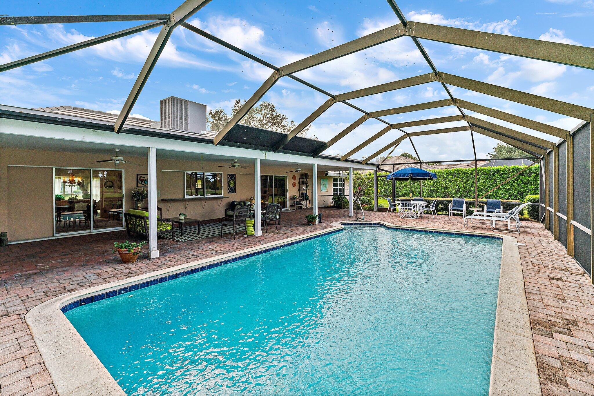 138 SE Turtle Creek Drive