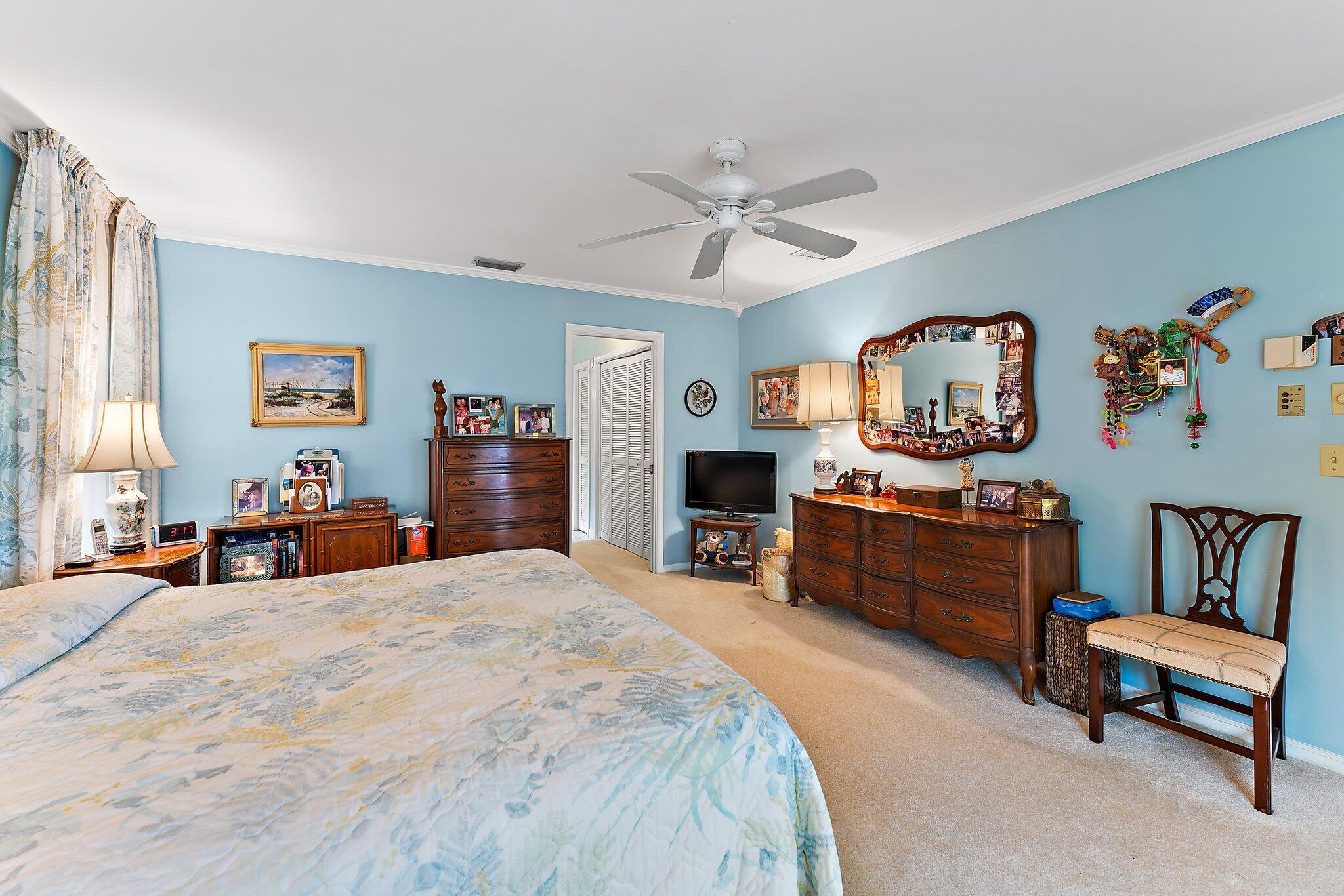 138 SE Turtle Creek Drive