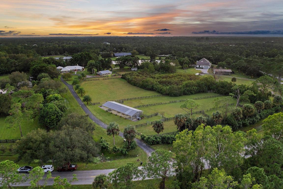 2505 SE Ranch Acres Circle