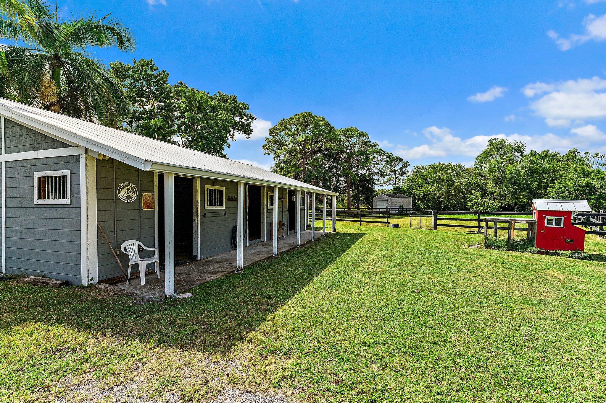 2505 SE Ranch Acres Circle