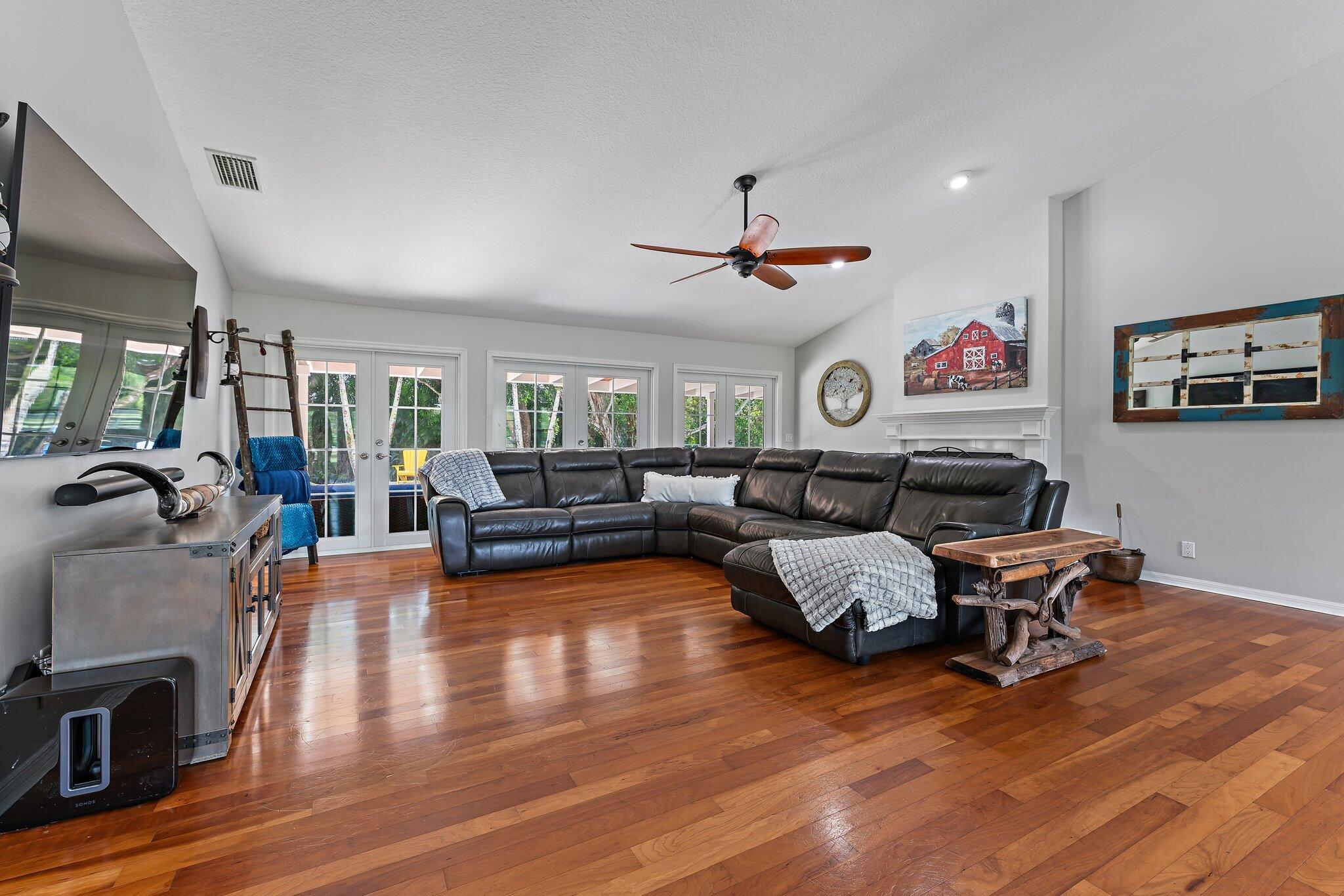 2505 SE Ranch Acres Circle