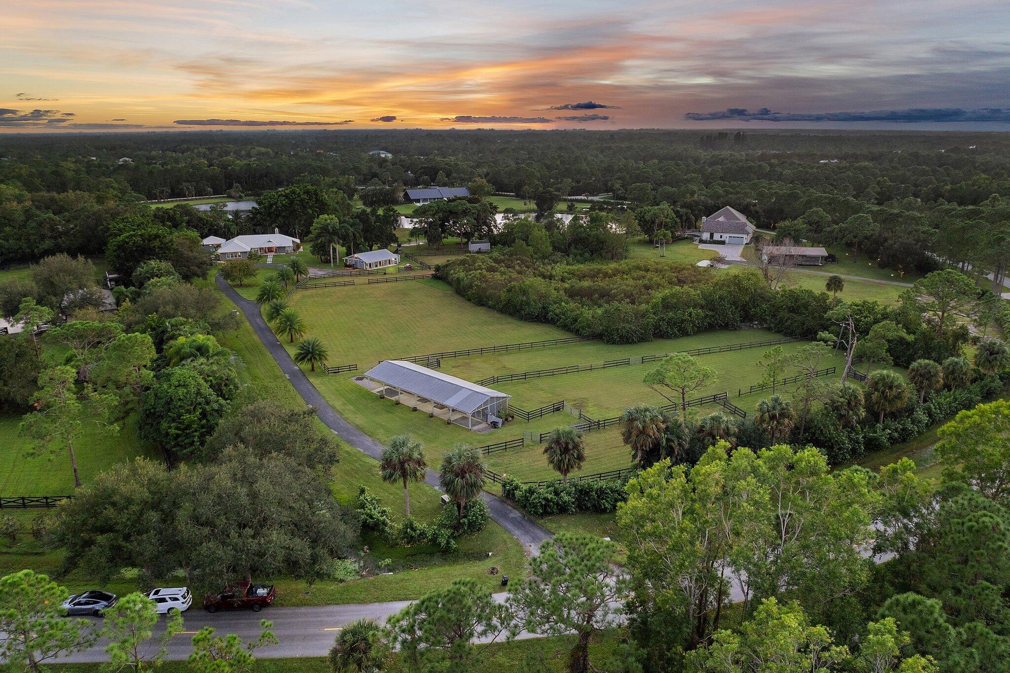 2505 SE Ranch Acres Circle