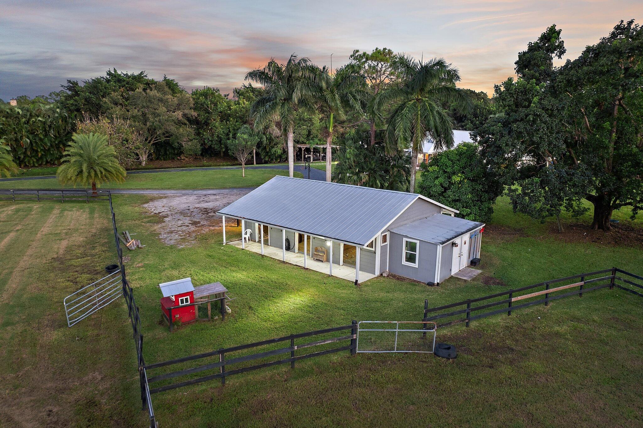 2505 SE Ranch Acres Circle