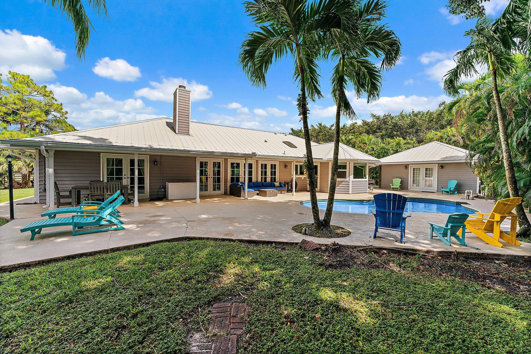 2505 SE Ranch Acres Circle