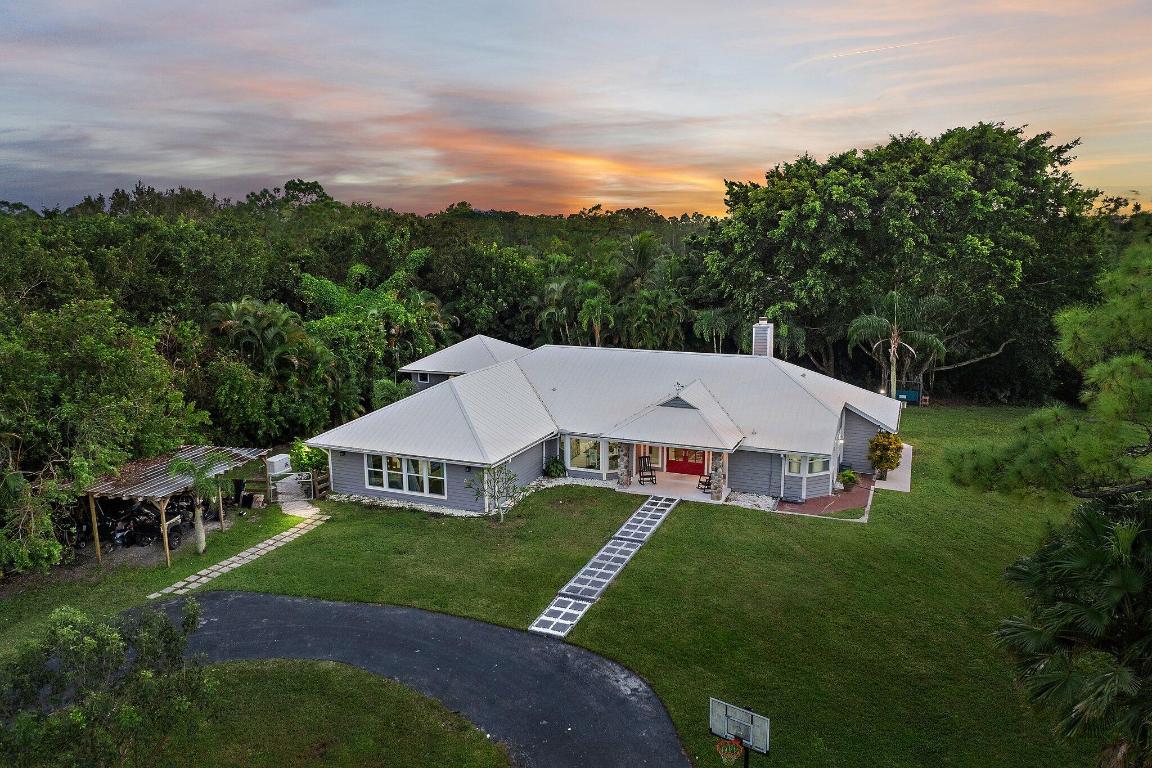 2505 SE Ranch Acres Circle