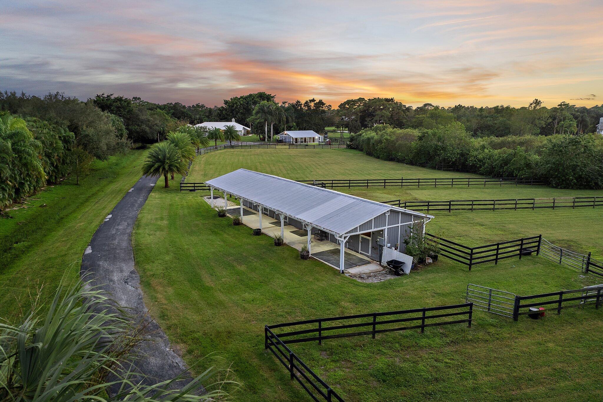 2505 SE Ranch Acres Circle