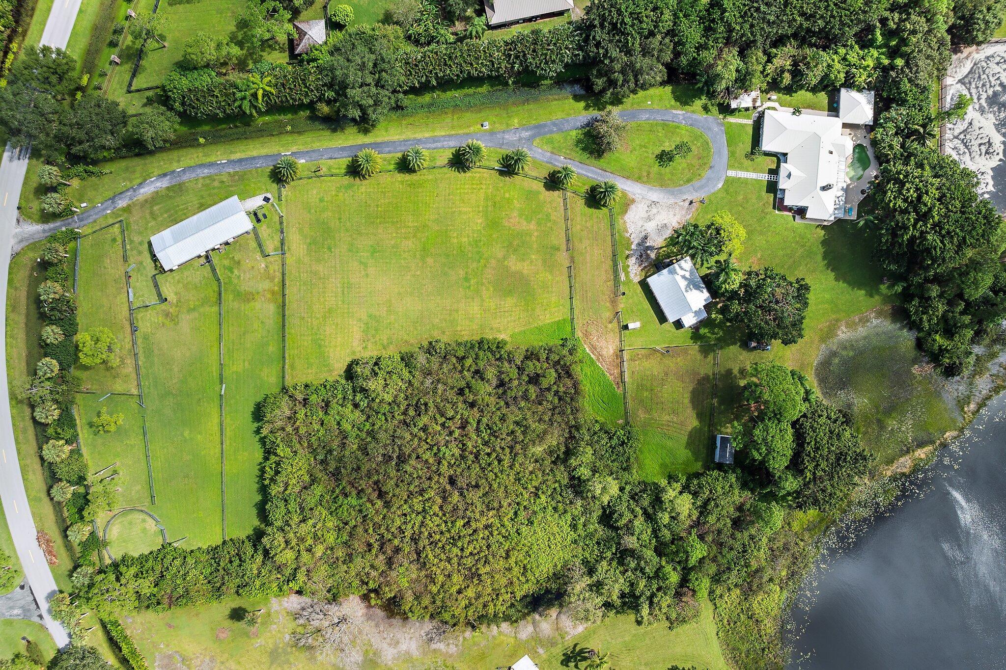 2505 SE Ranch Acres Circle