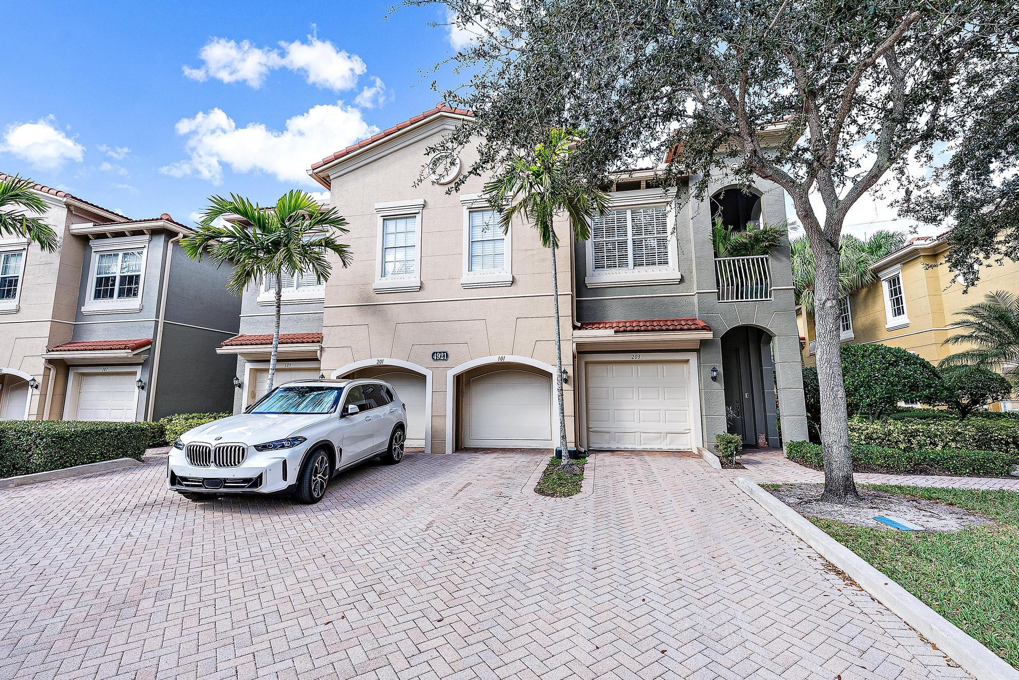 4921 Bonsai 101 Circle 101